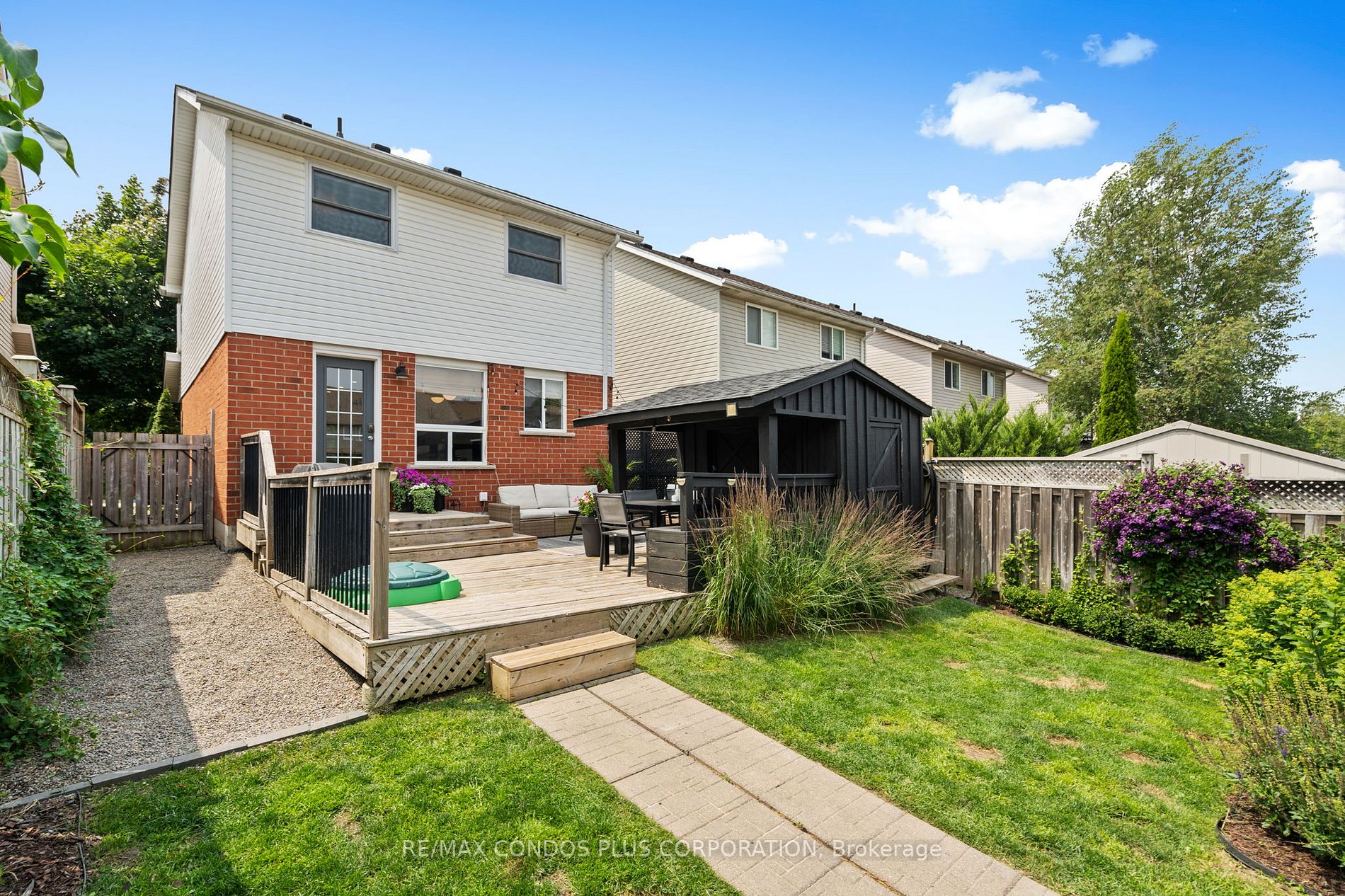 9 Harshaw Rd