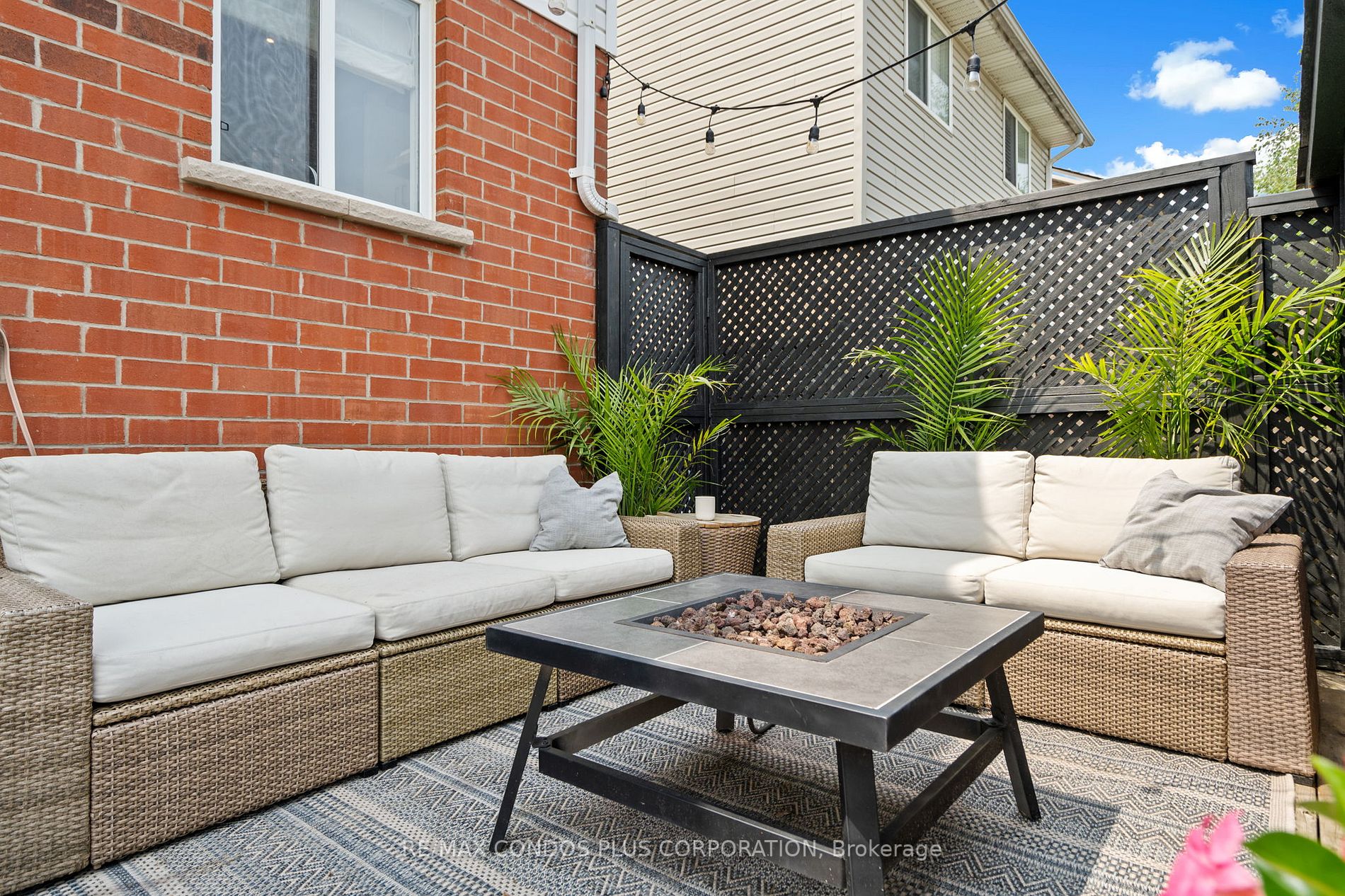 9 Harshaw Rd