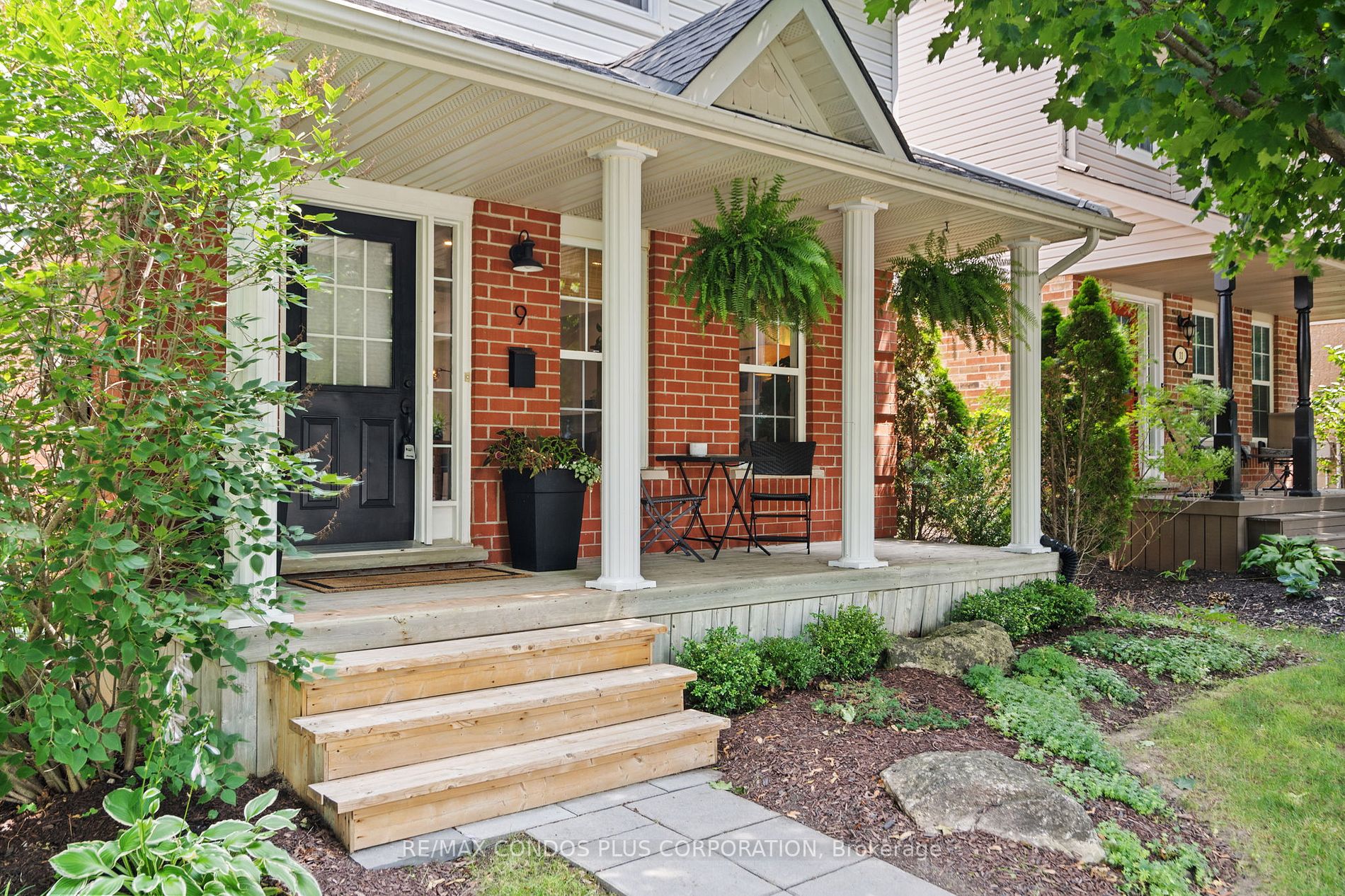 9 Harshaw Rd