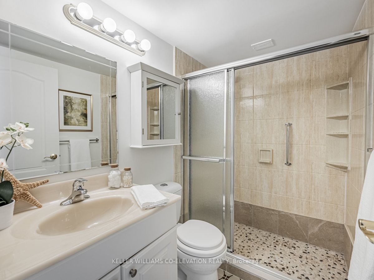 270 Scarlett Rd, #211