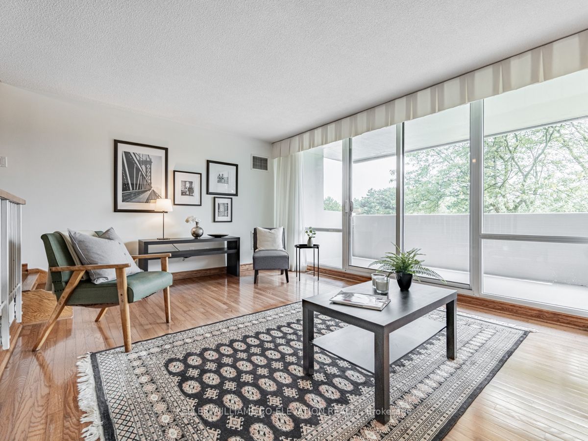 270 Scarlett Rd, #211