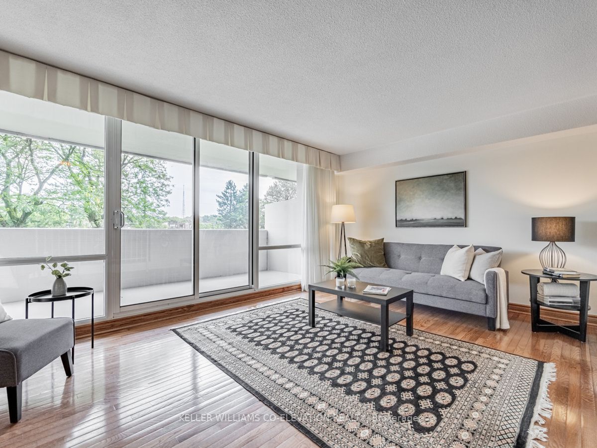 270 Scarlett Rd, #211
