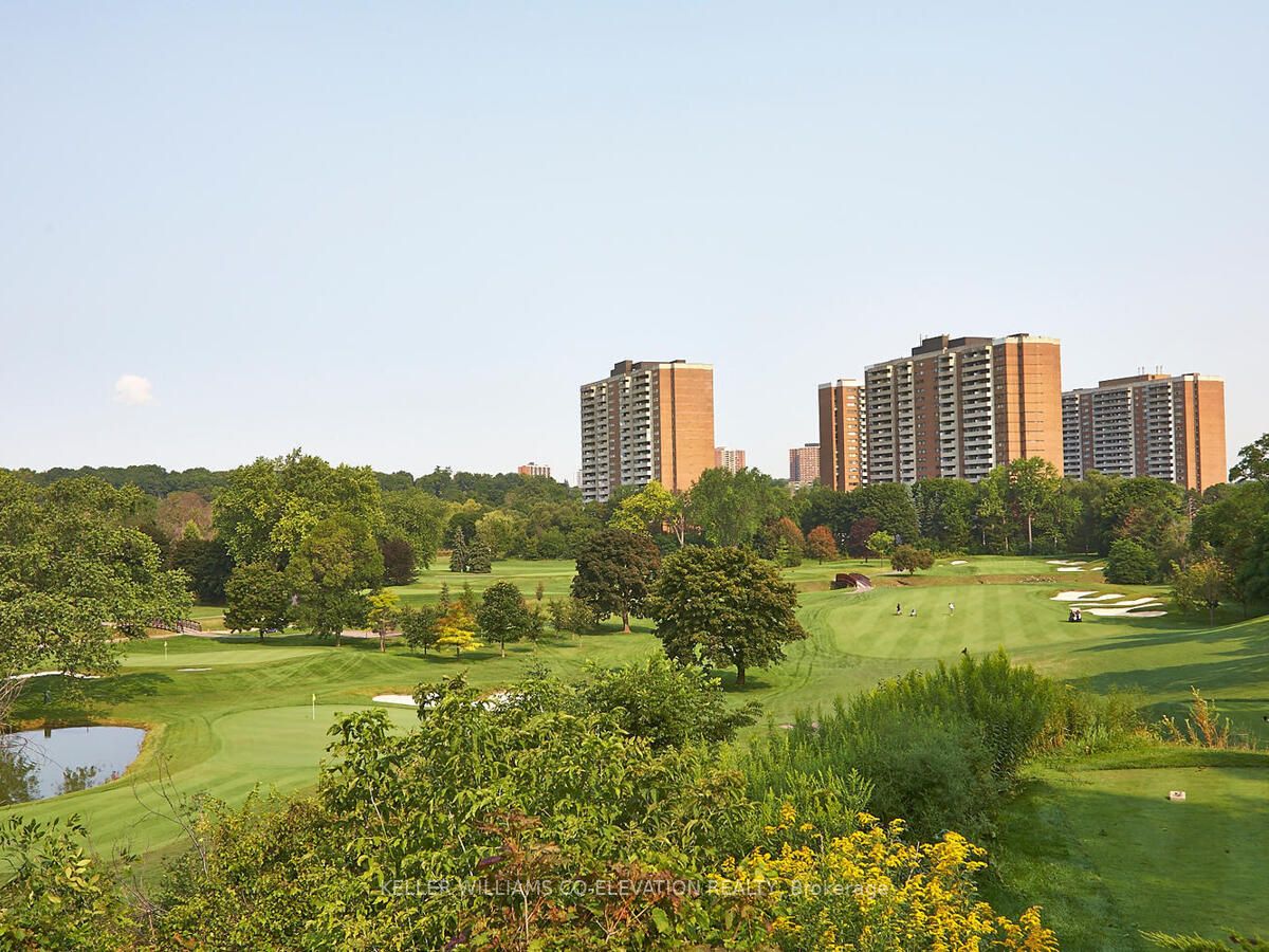 270 Scarlett Rd, #211