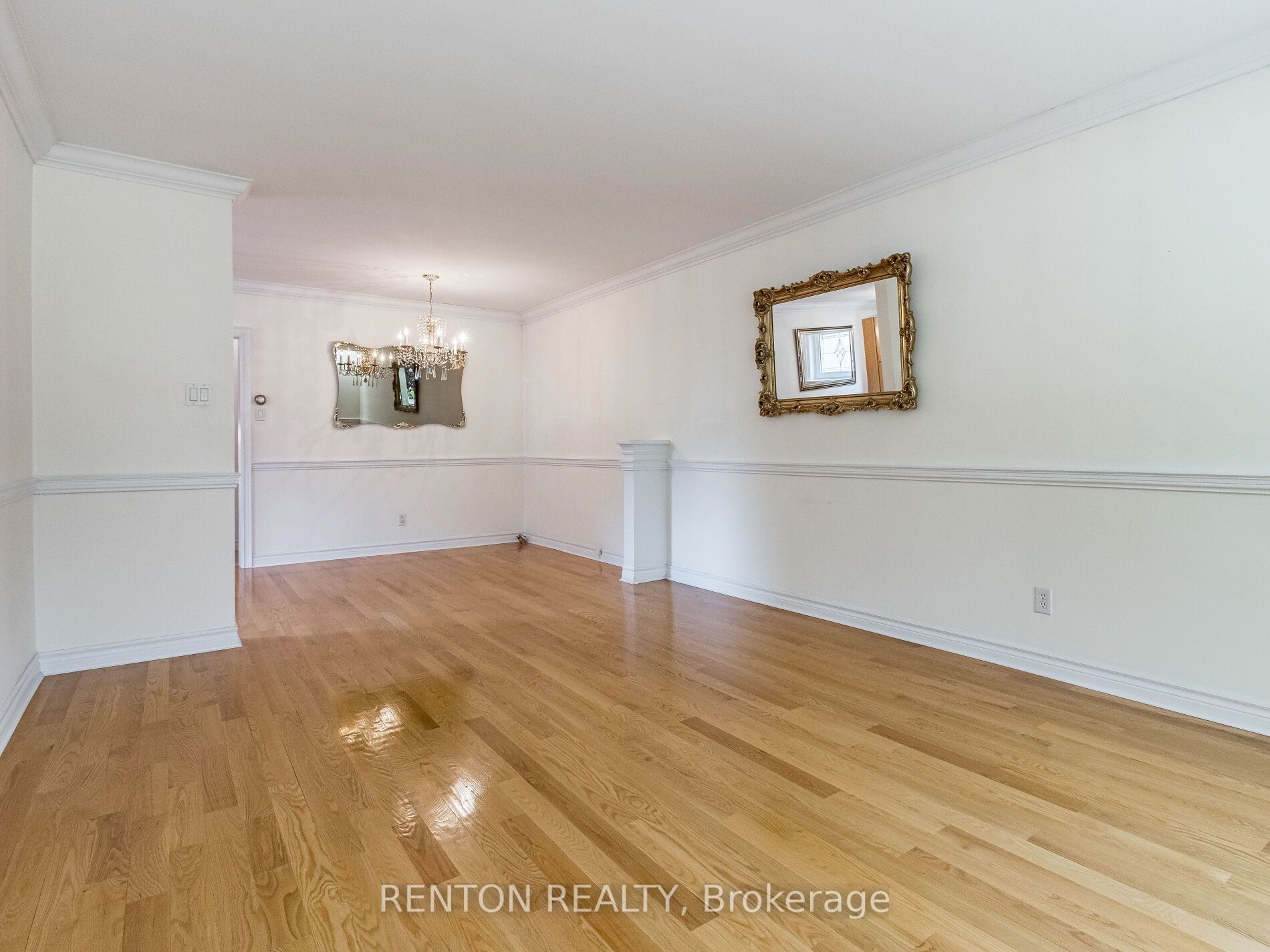 2765 Bushland Crescent