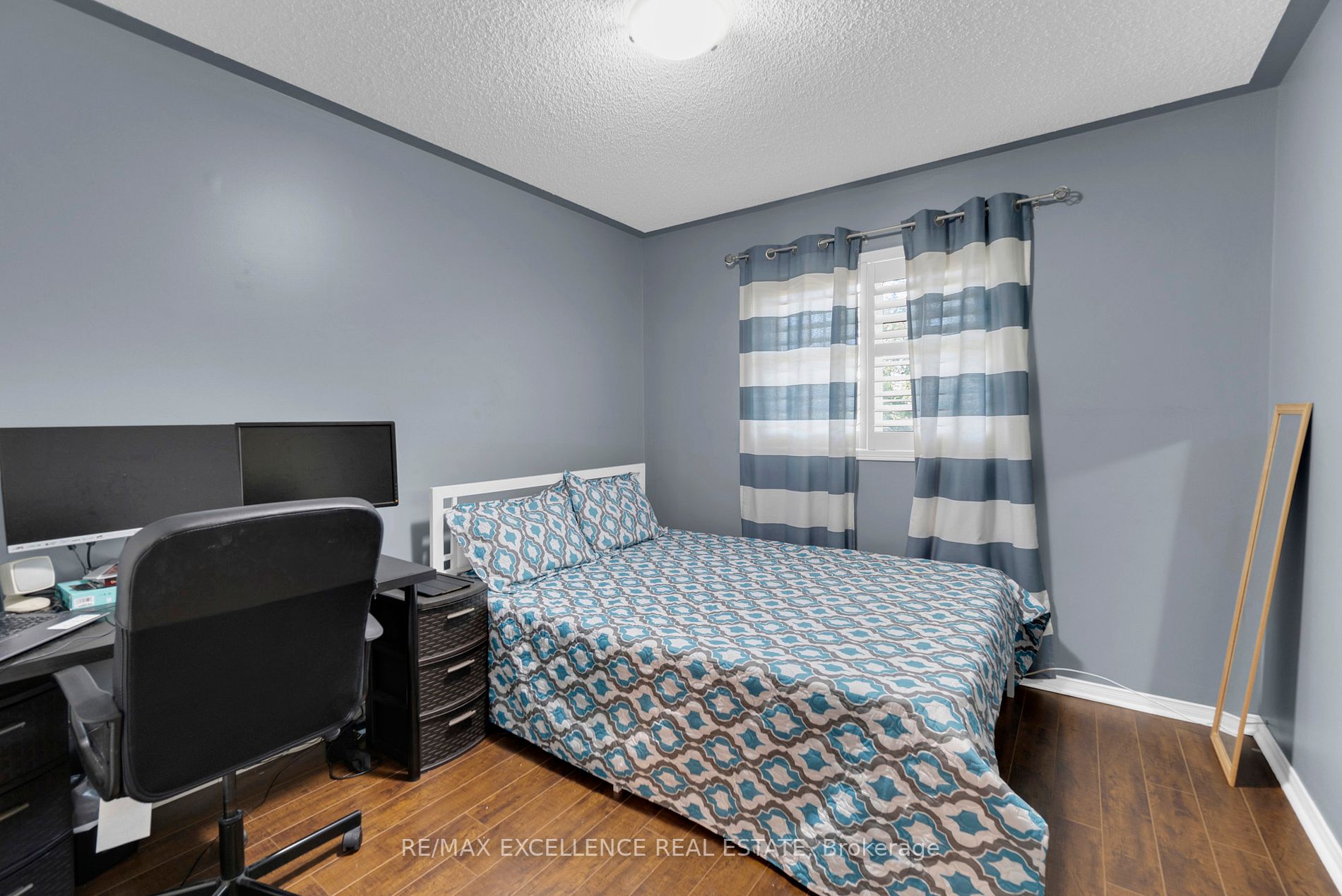9800 Mclaughlin Rd, #7