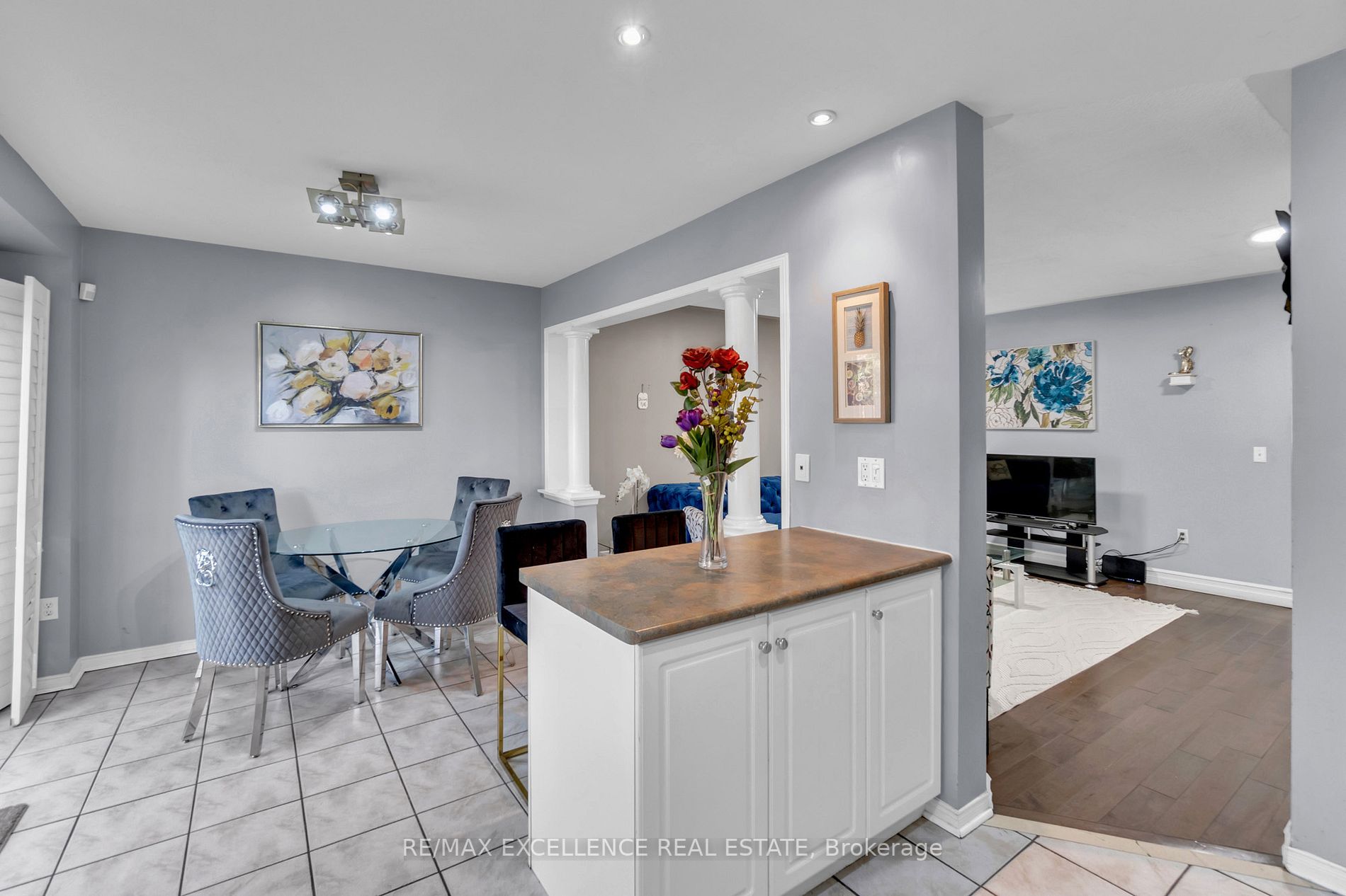 9800 Mclaughlin Rd, #7