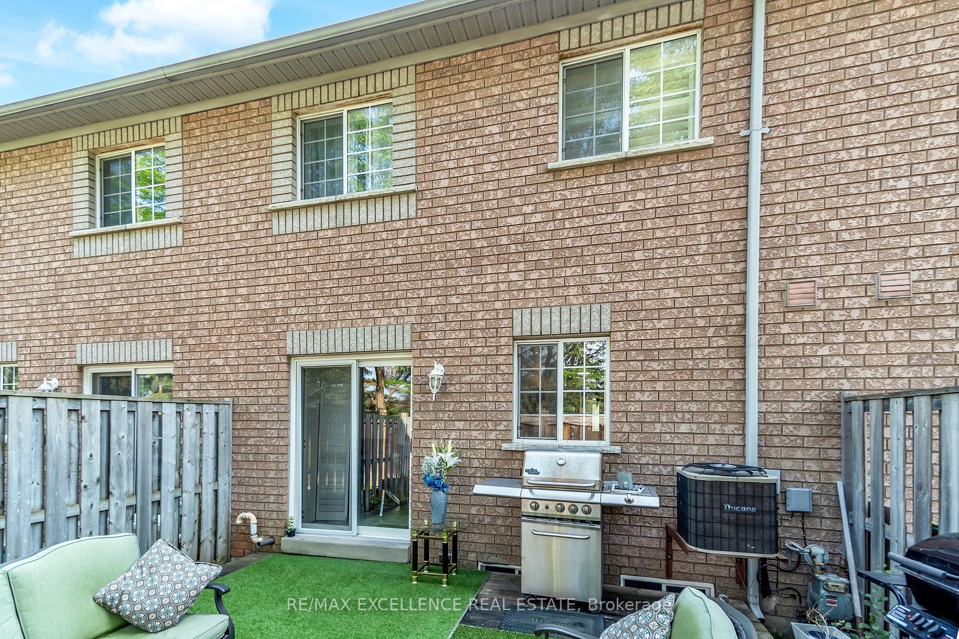 9800 Mclaughlin Rd, #7
