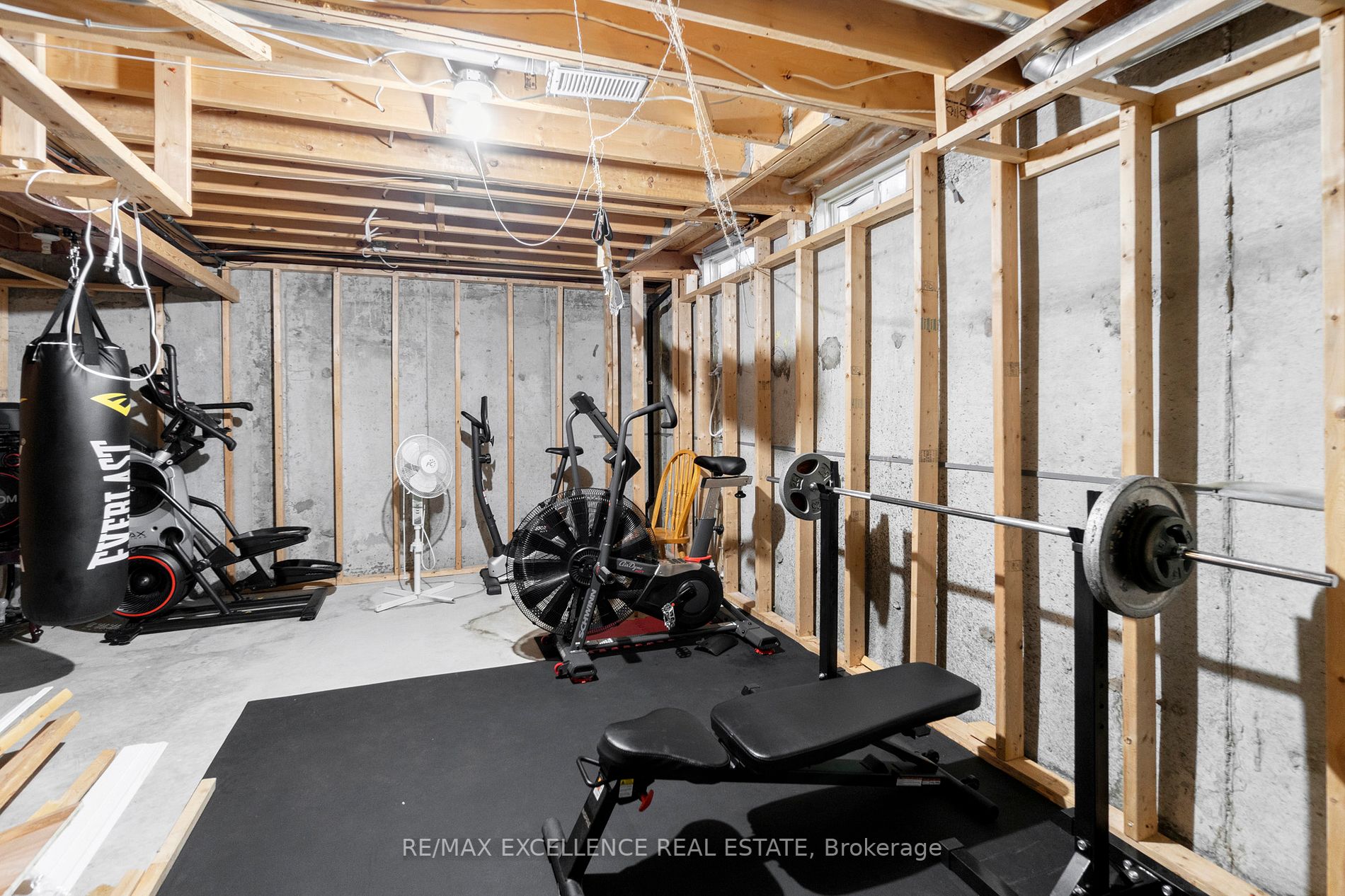 9800 Mclaughlin Rd, #7