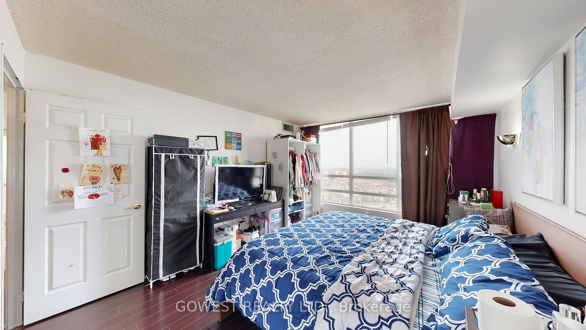 50 Kingsbridge Garden Circ, #1807
