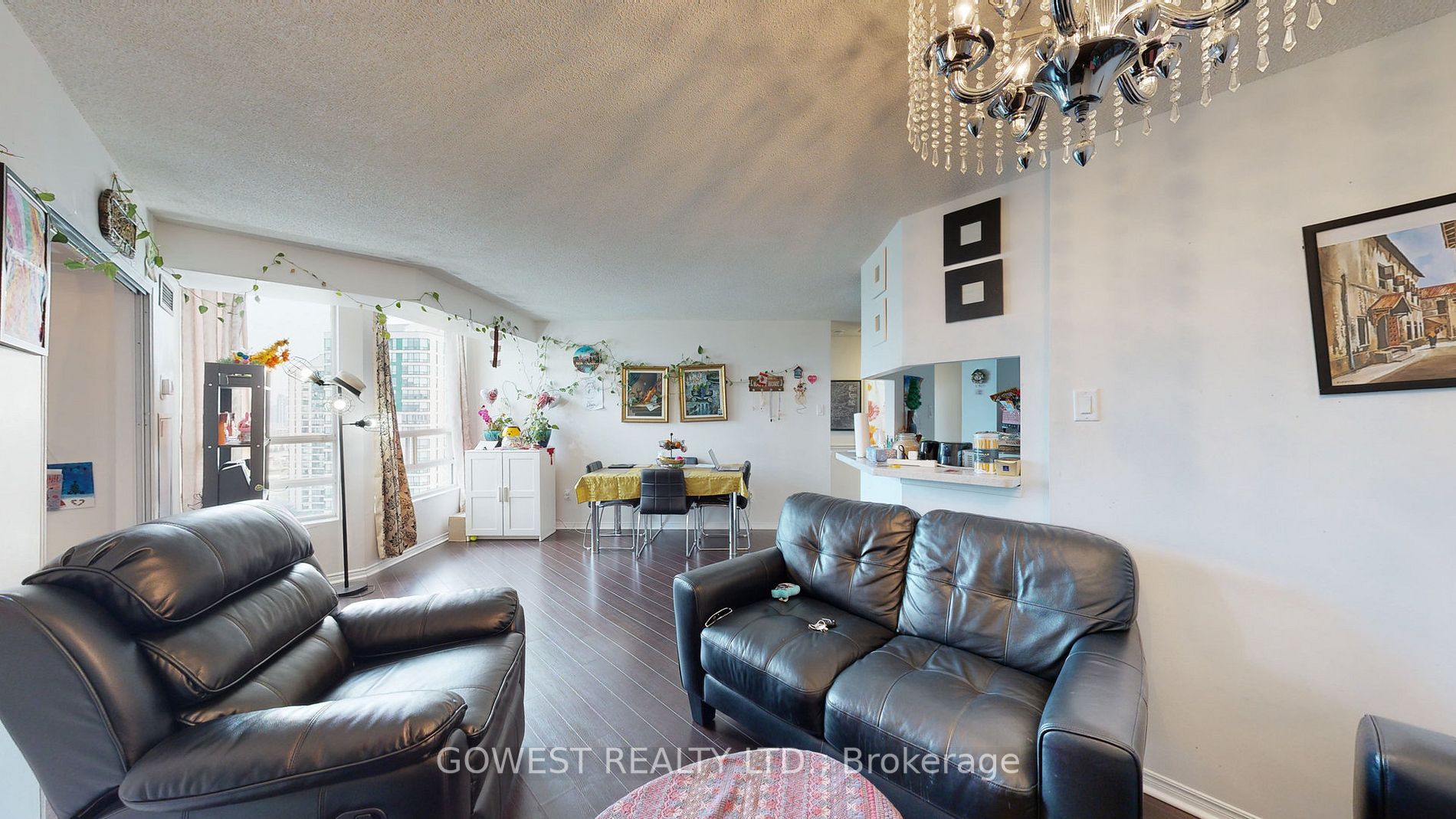 50 Kingsbridge Garden Circ, #1807