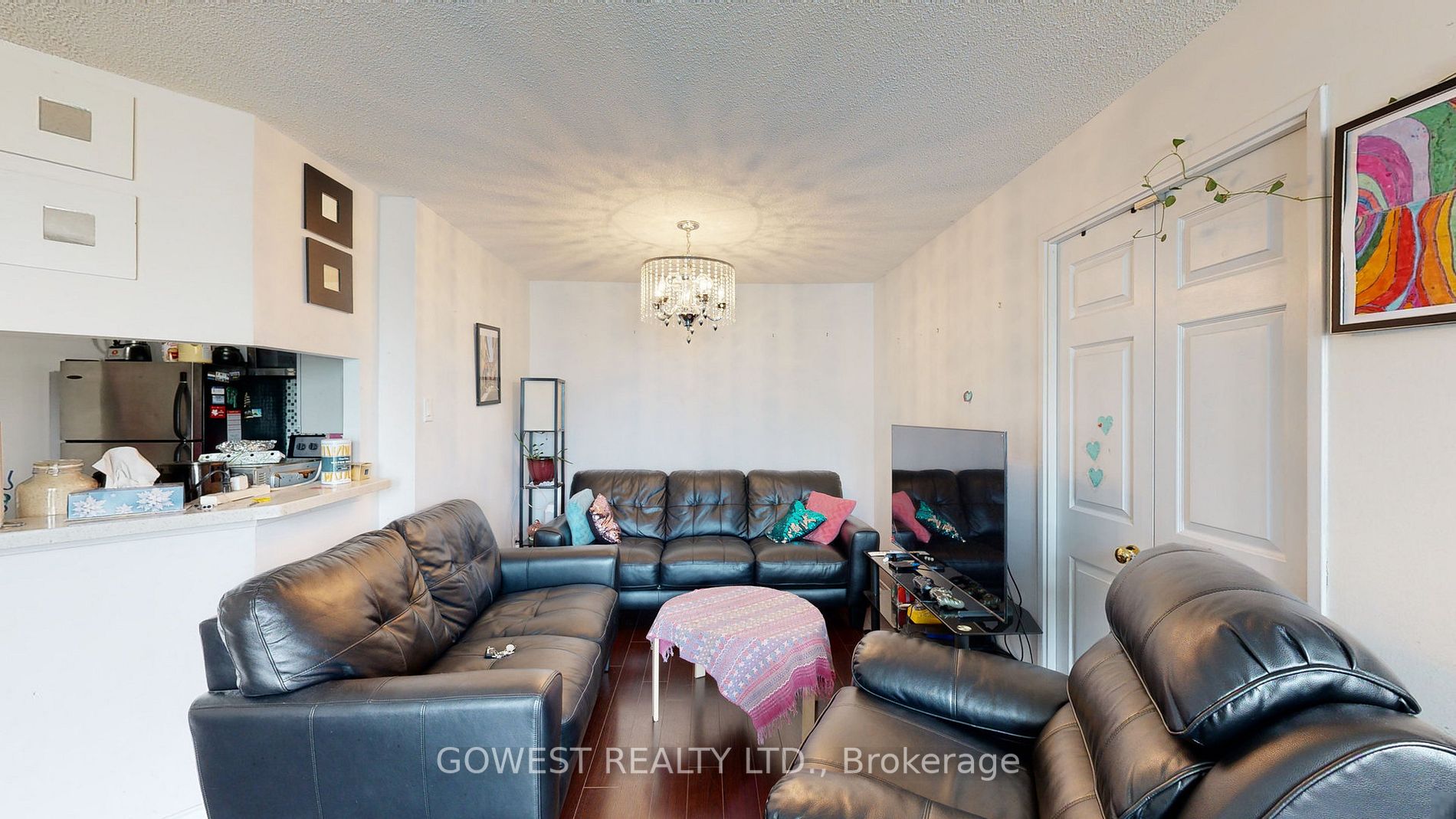 50 Kingsbridge Garden Circ, #1807
