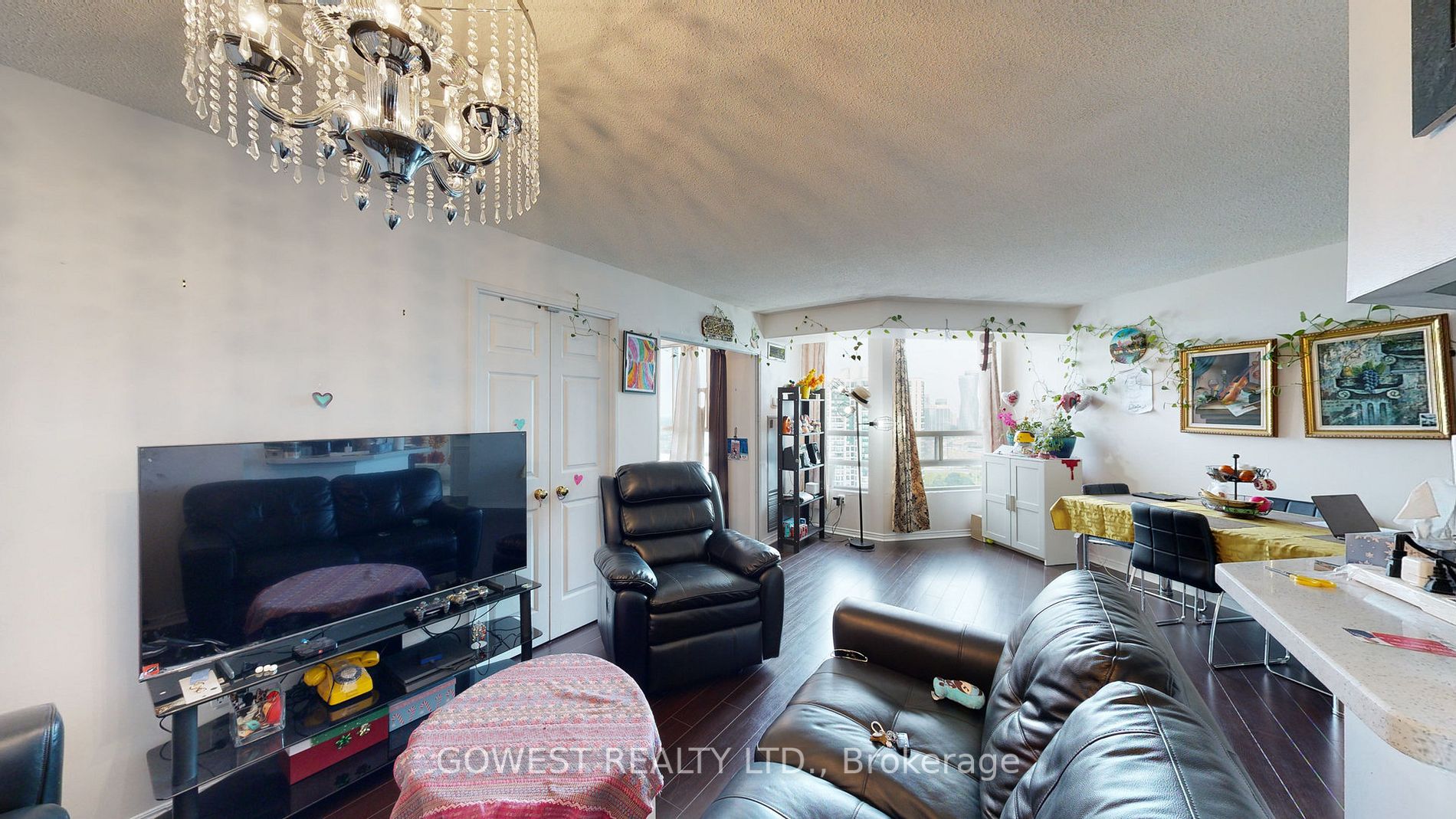 50 Kingsbridge Garden Circ, #1807