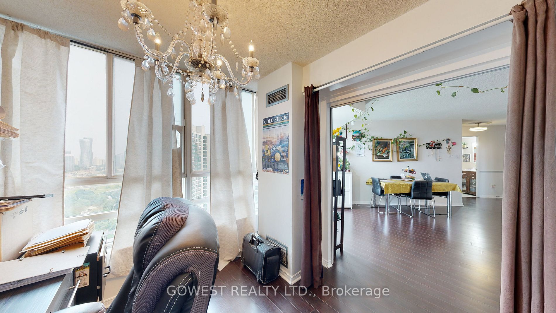 50 Kingsbridge Garden Circ, #1807
