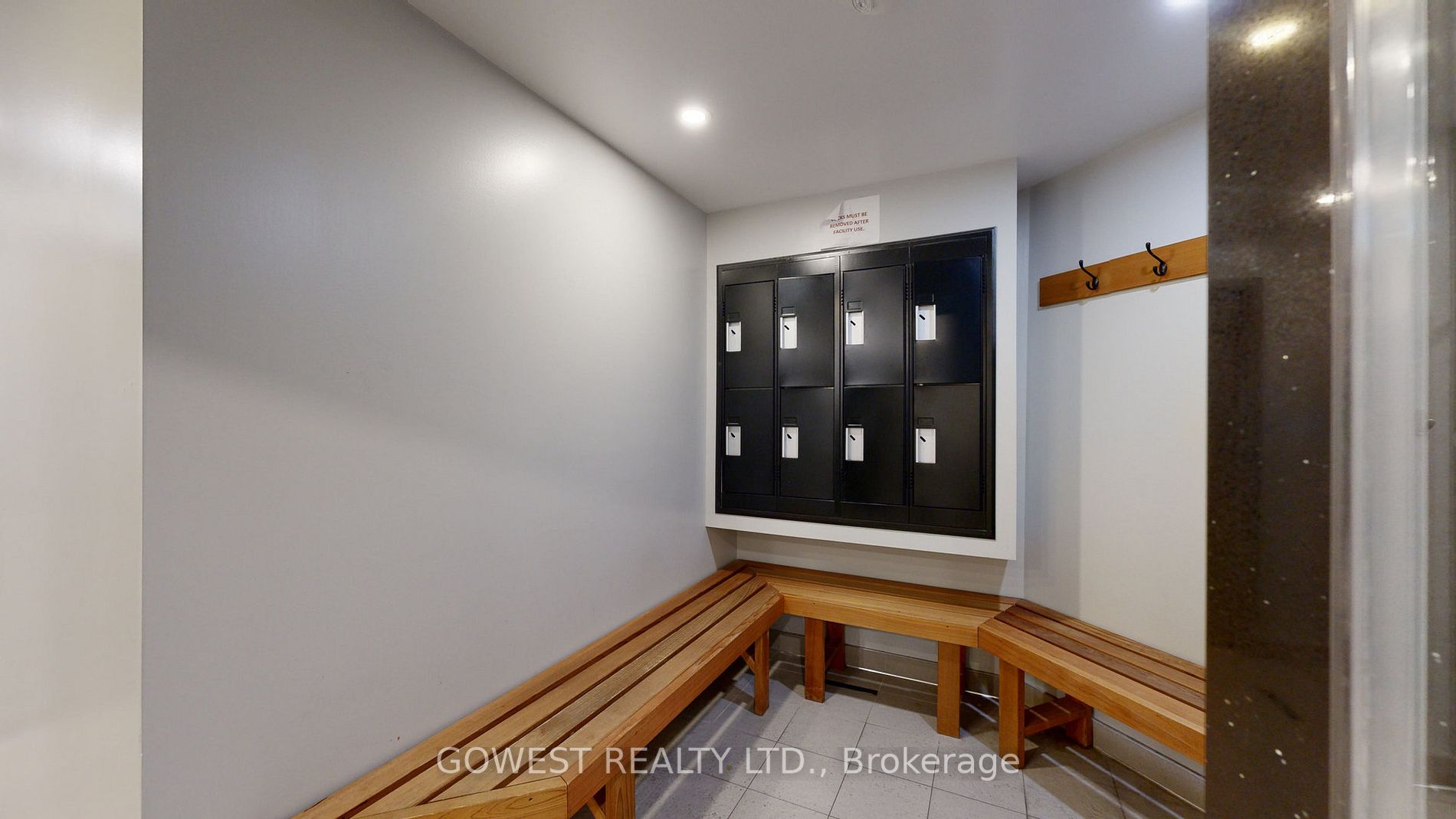 50 Kingsbridge Garden Circ, #1807