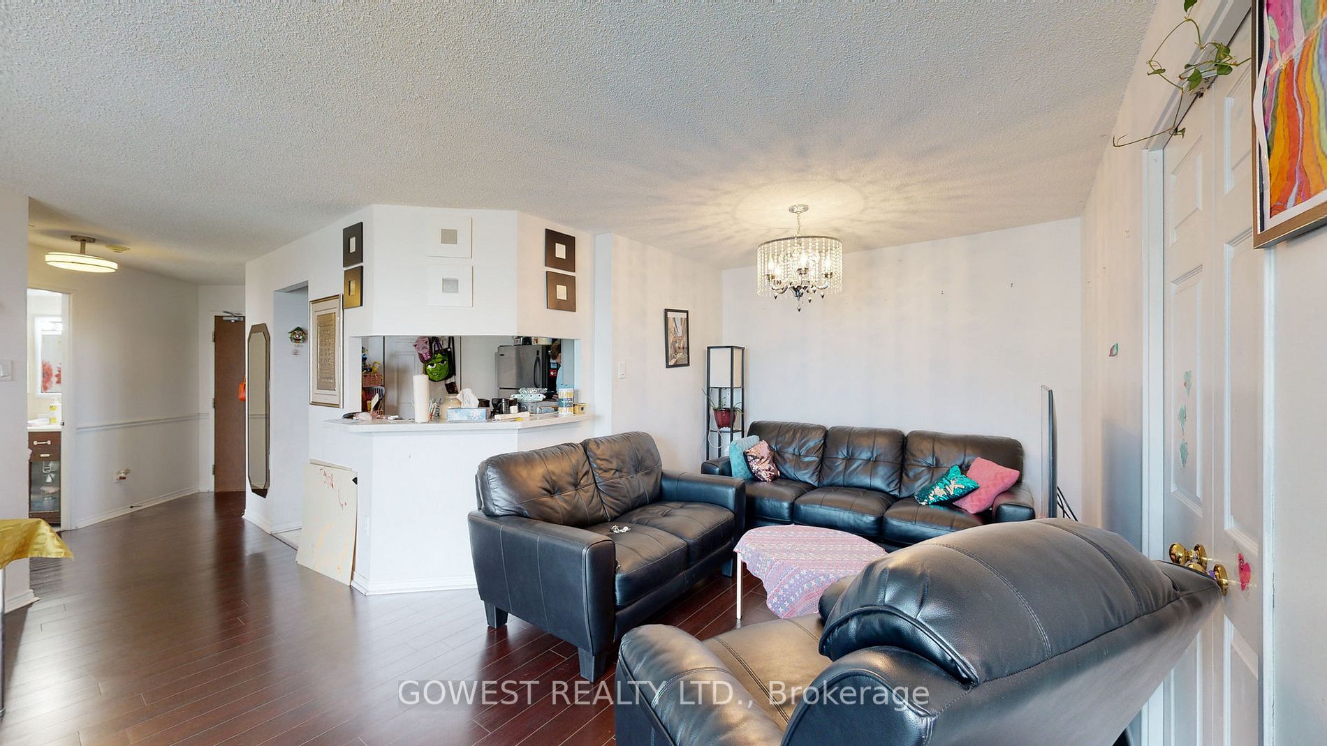 50 Kingsbridge Garden Circ, #1807