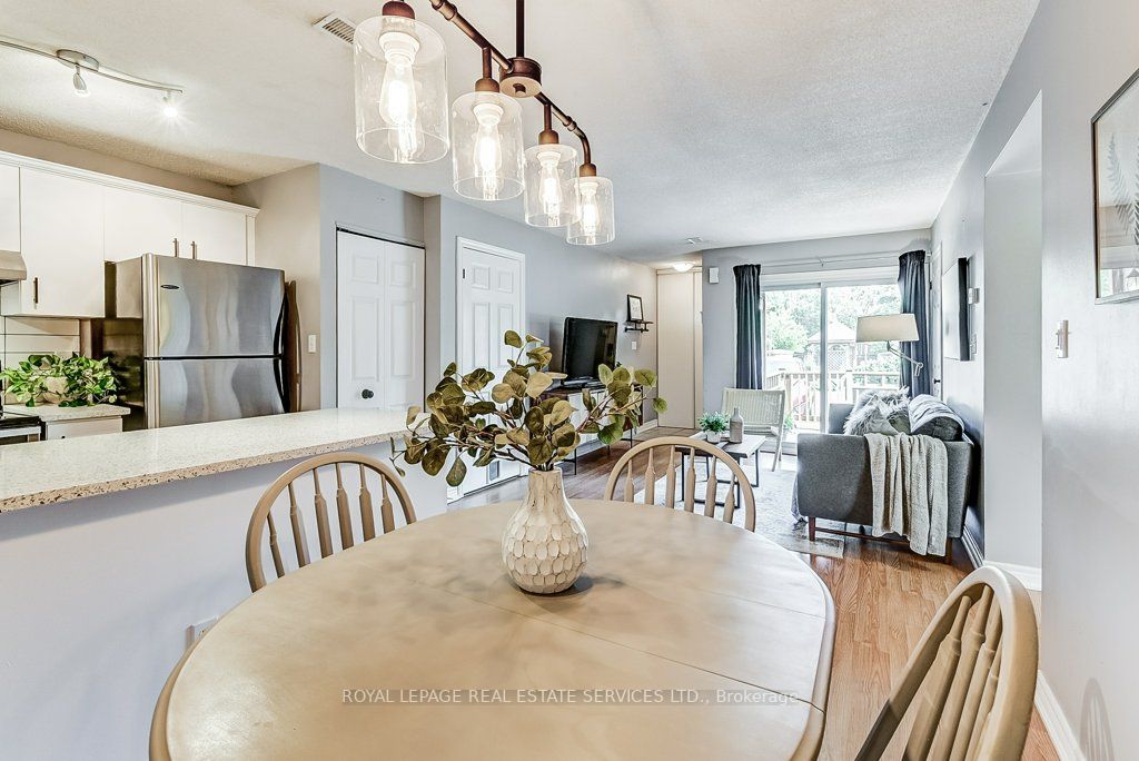 4140 Foxwood Drive, #404
