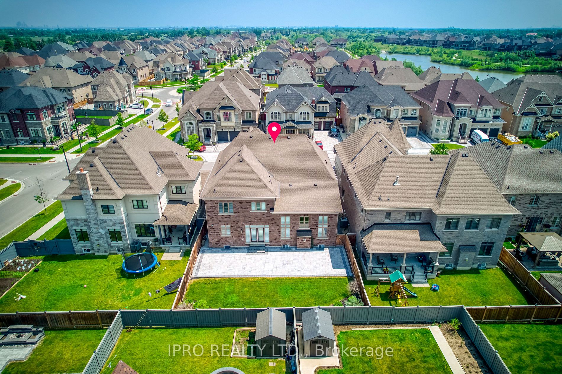 20 Falkland Rd N