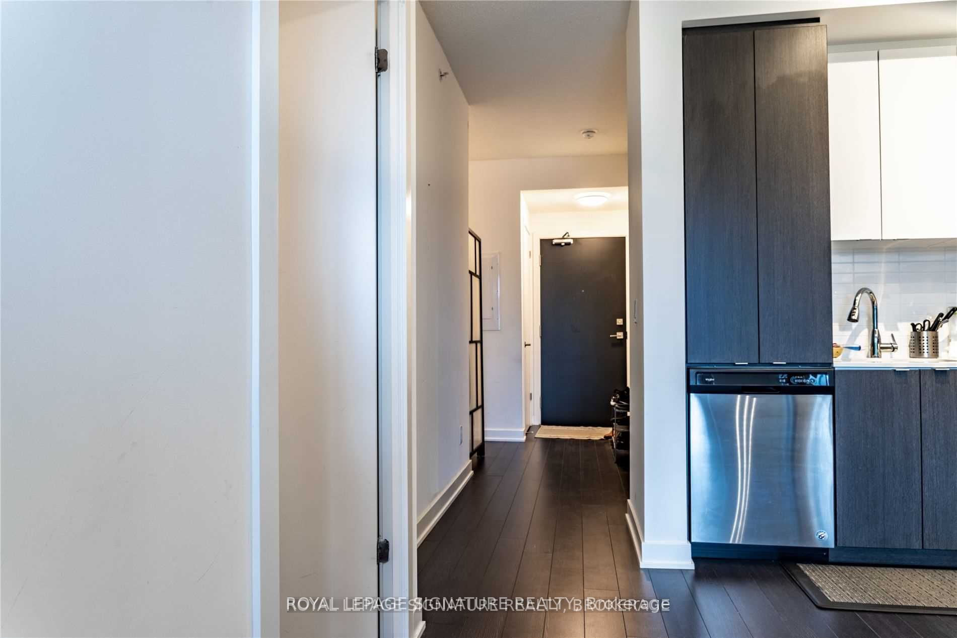 5230 Dundas St, #A403