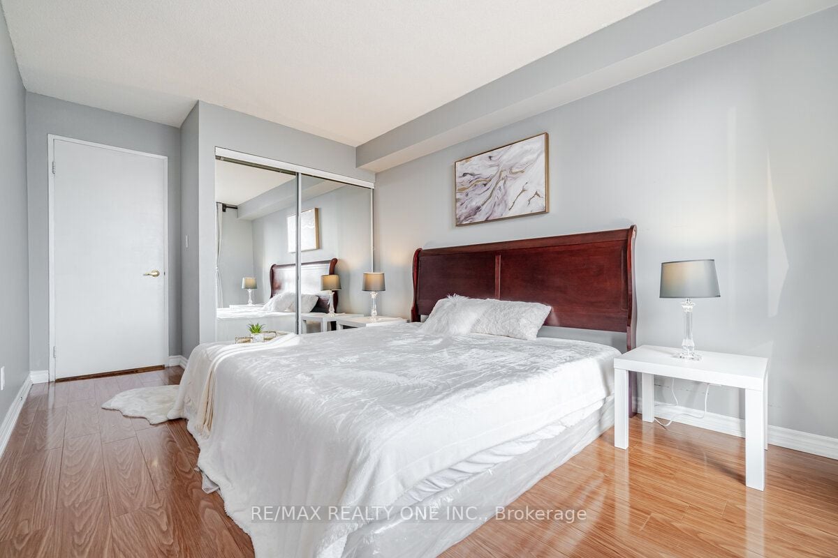 145 Hillcrest Ave, #1902