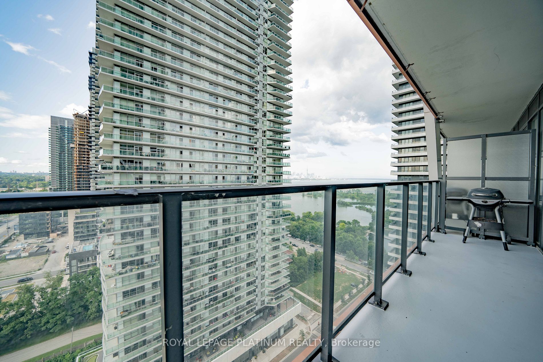 30 Shore Breeze Dr, #1814