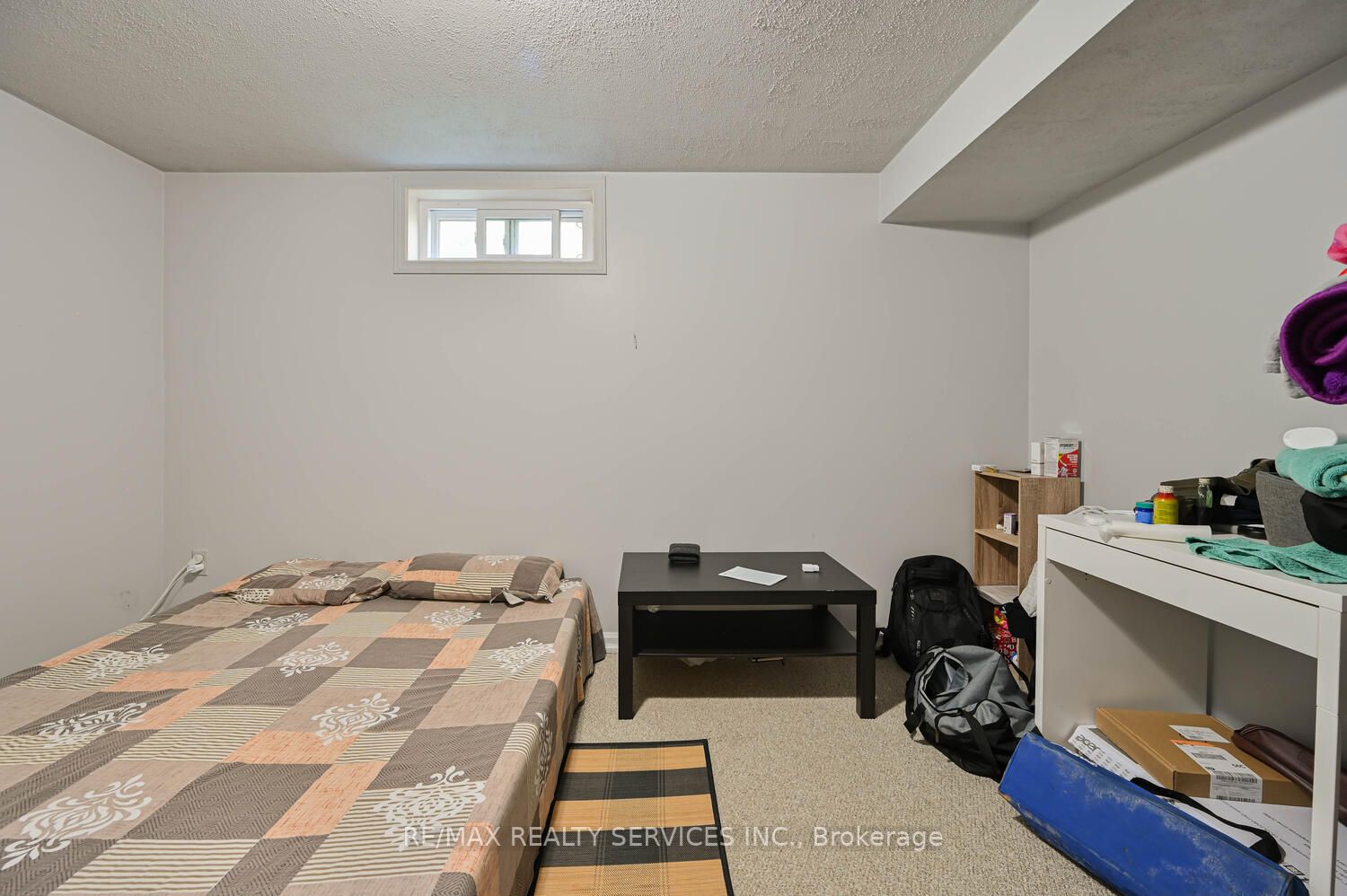 110 Rutherford Rd N