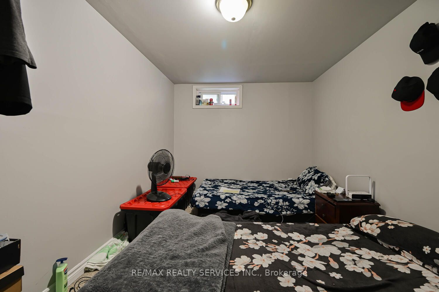 110 Rutherford Rd N