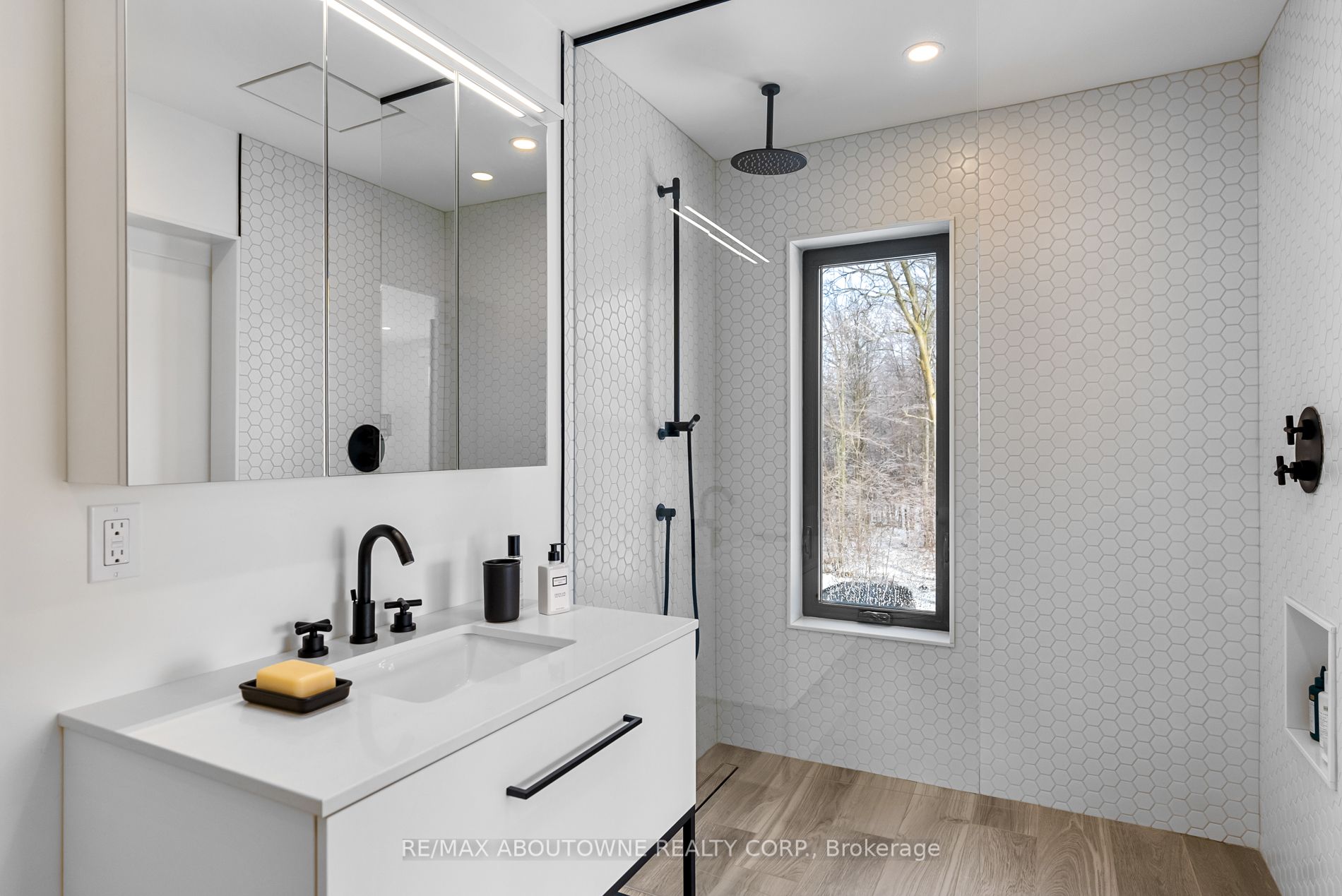 Listing W6699760 - Large Photo # 31