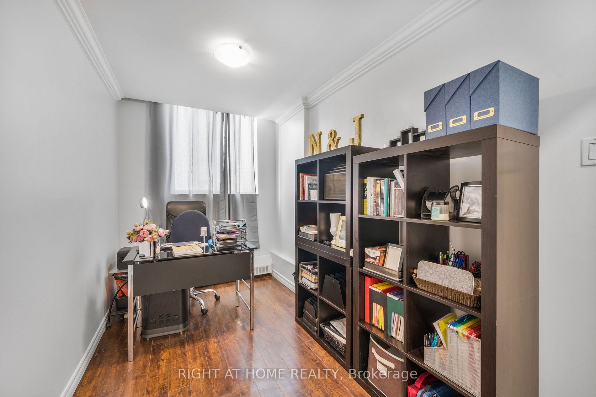 940 Caledonia Rd, #1208