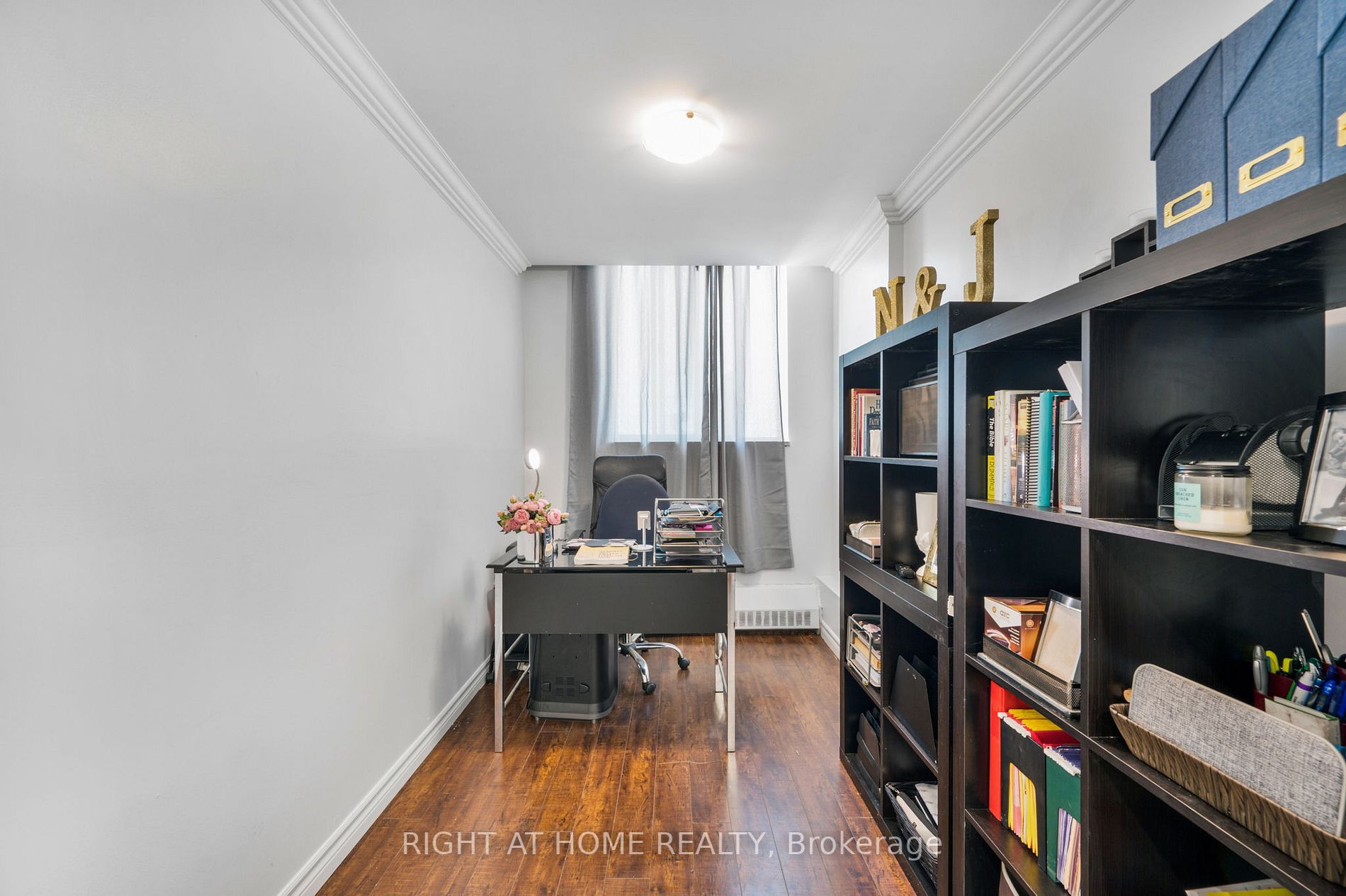 940 Caledonia Rd, #1208