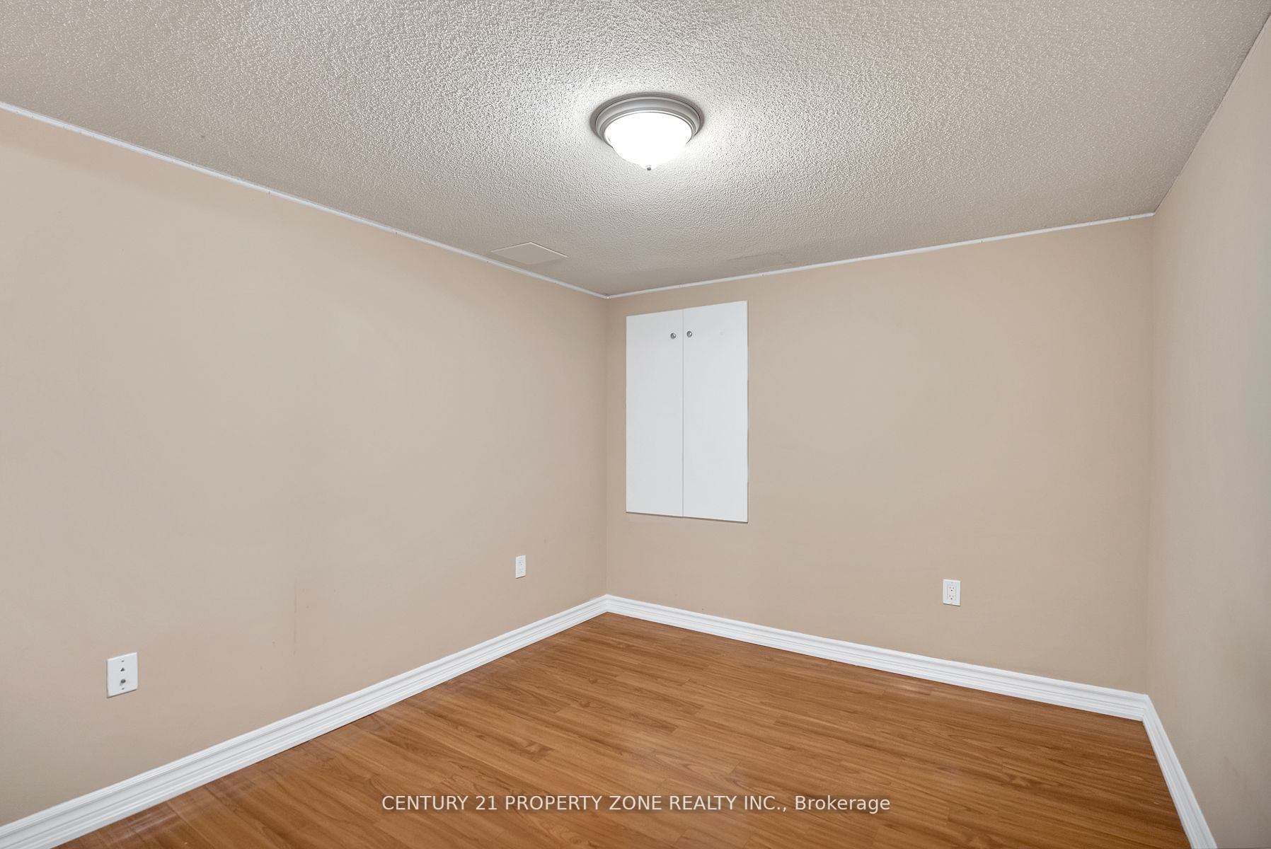 6 Mistybrook Crescent