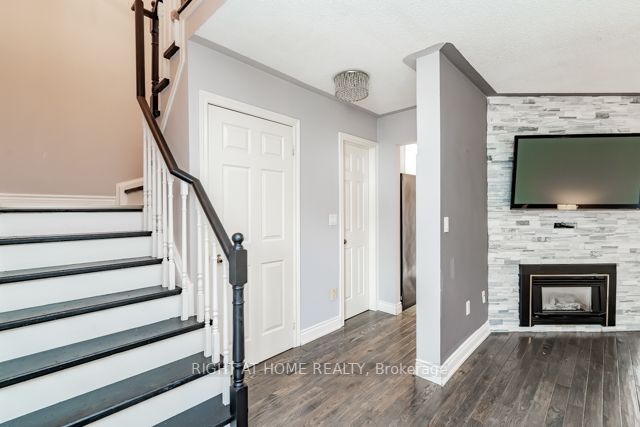 22 Hartnell Sq, #65