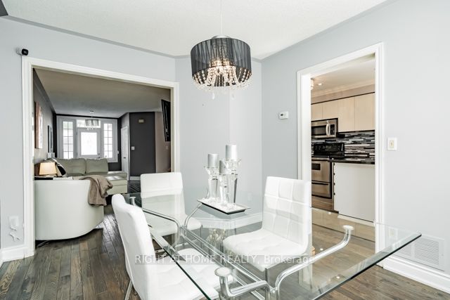 22 Hartnell Sq, #65