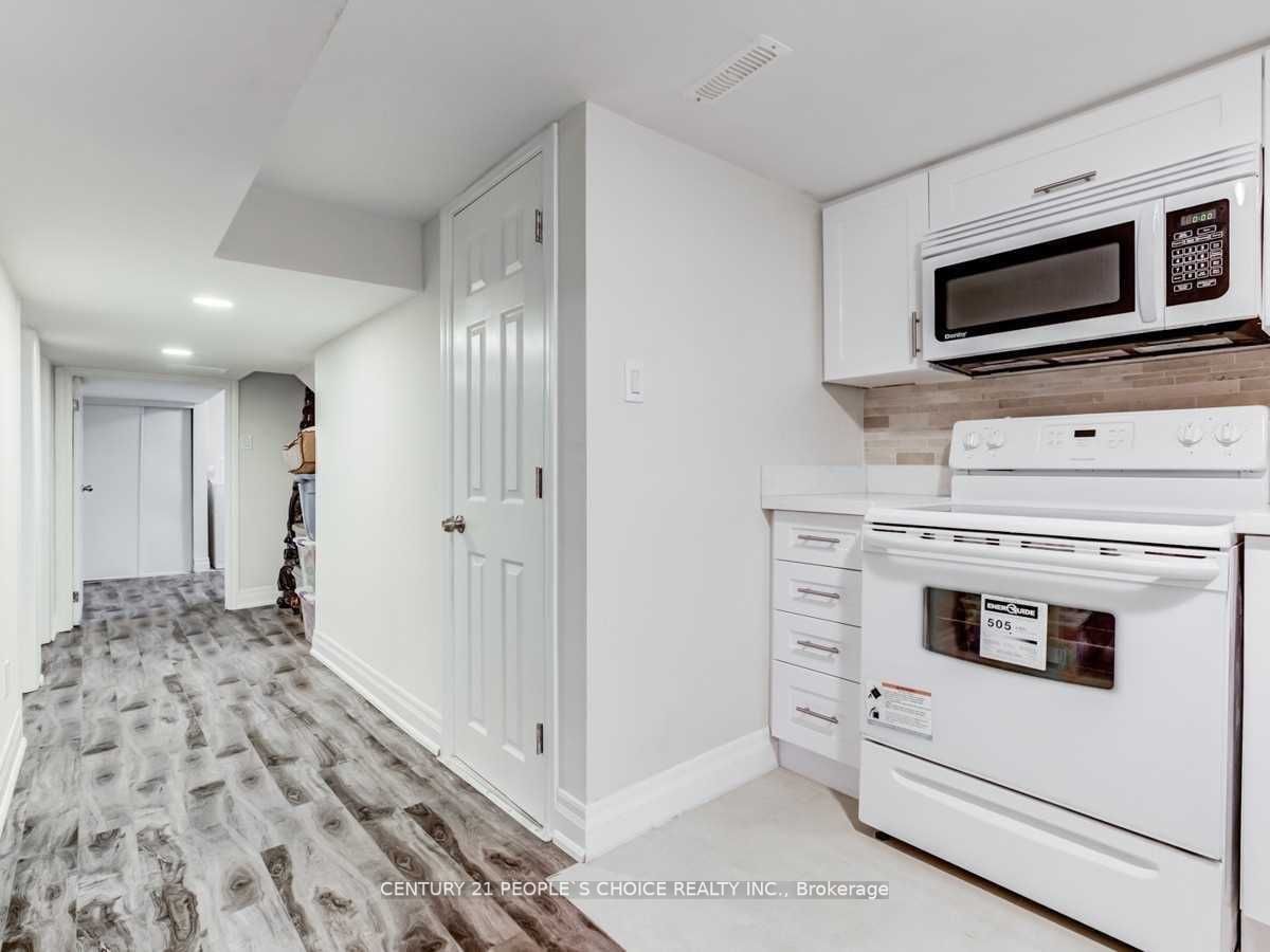 48 Stephen Drive