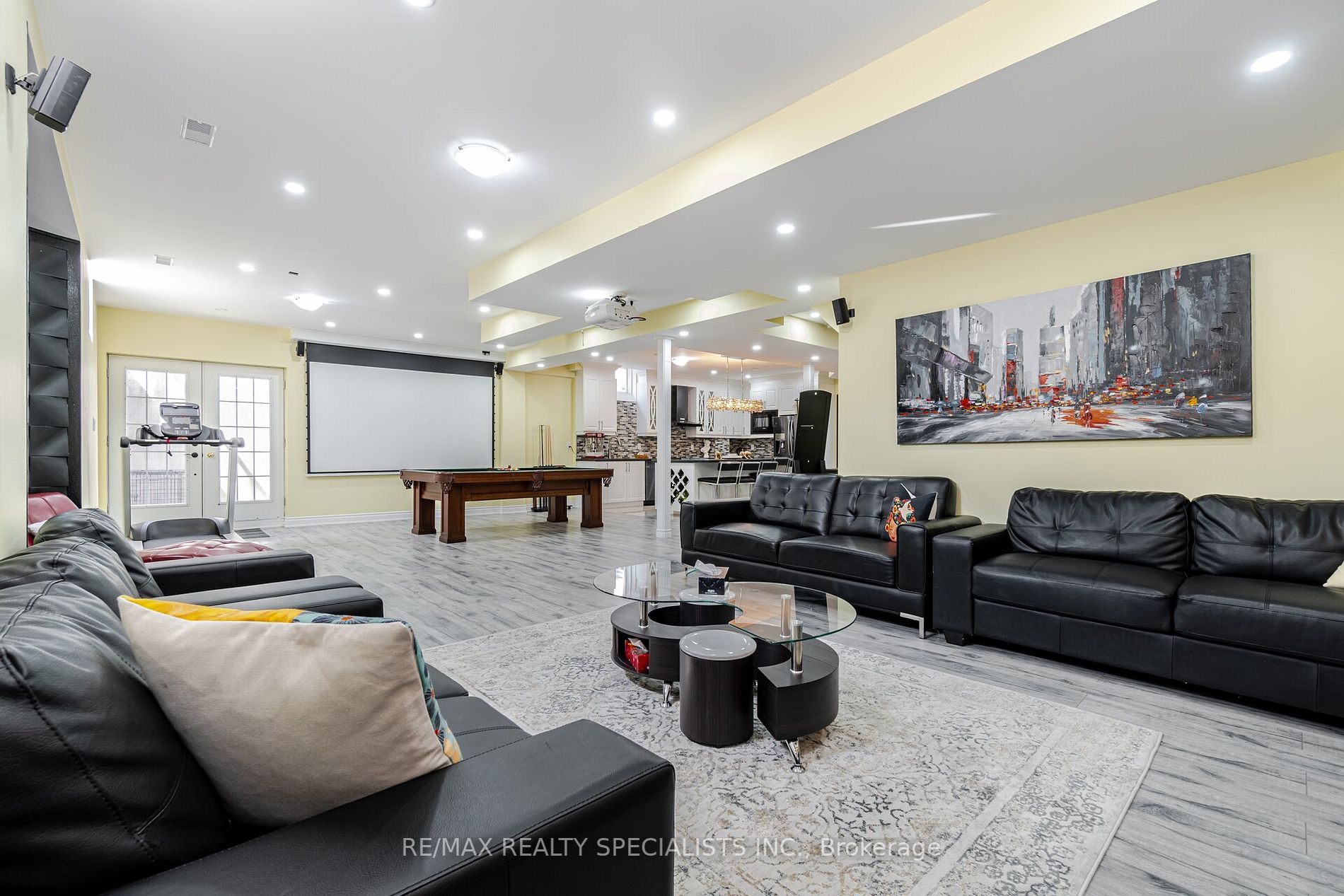 48 Maybeck Dr