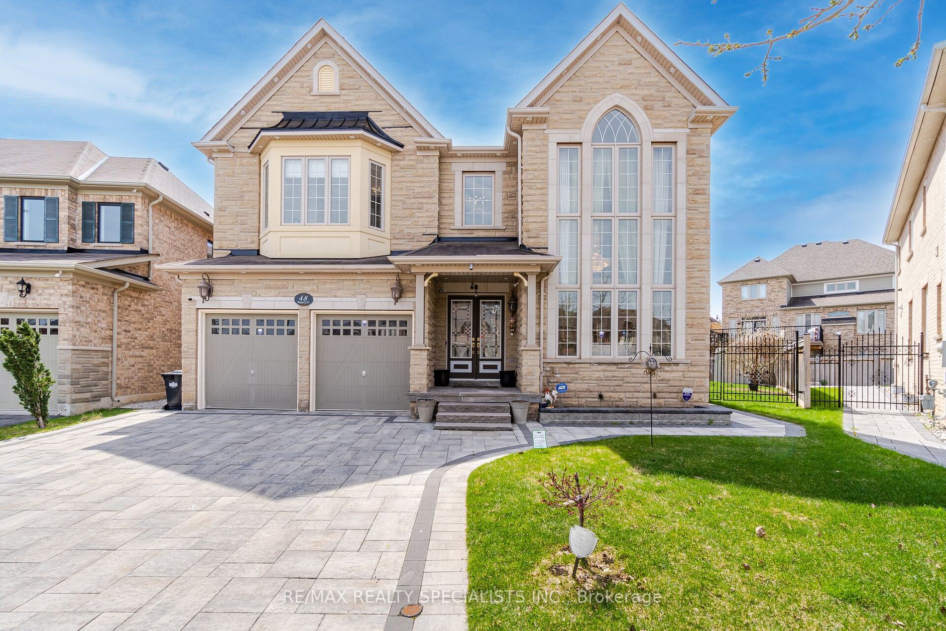 48 Maybeck Dr