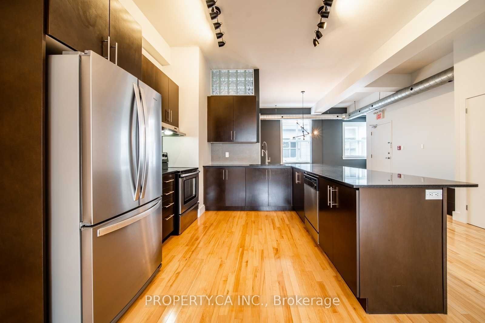 99 Chandos Avenue, #206