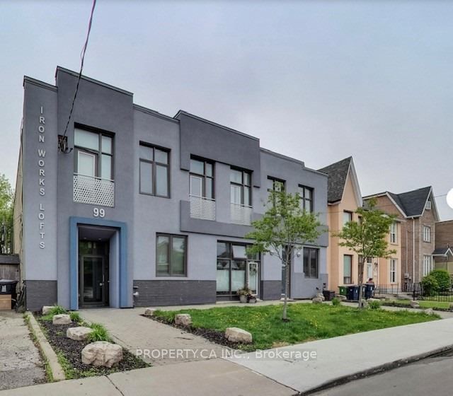 99 Chandos Avenue, #206