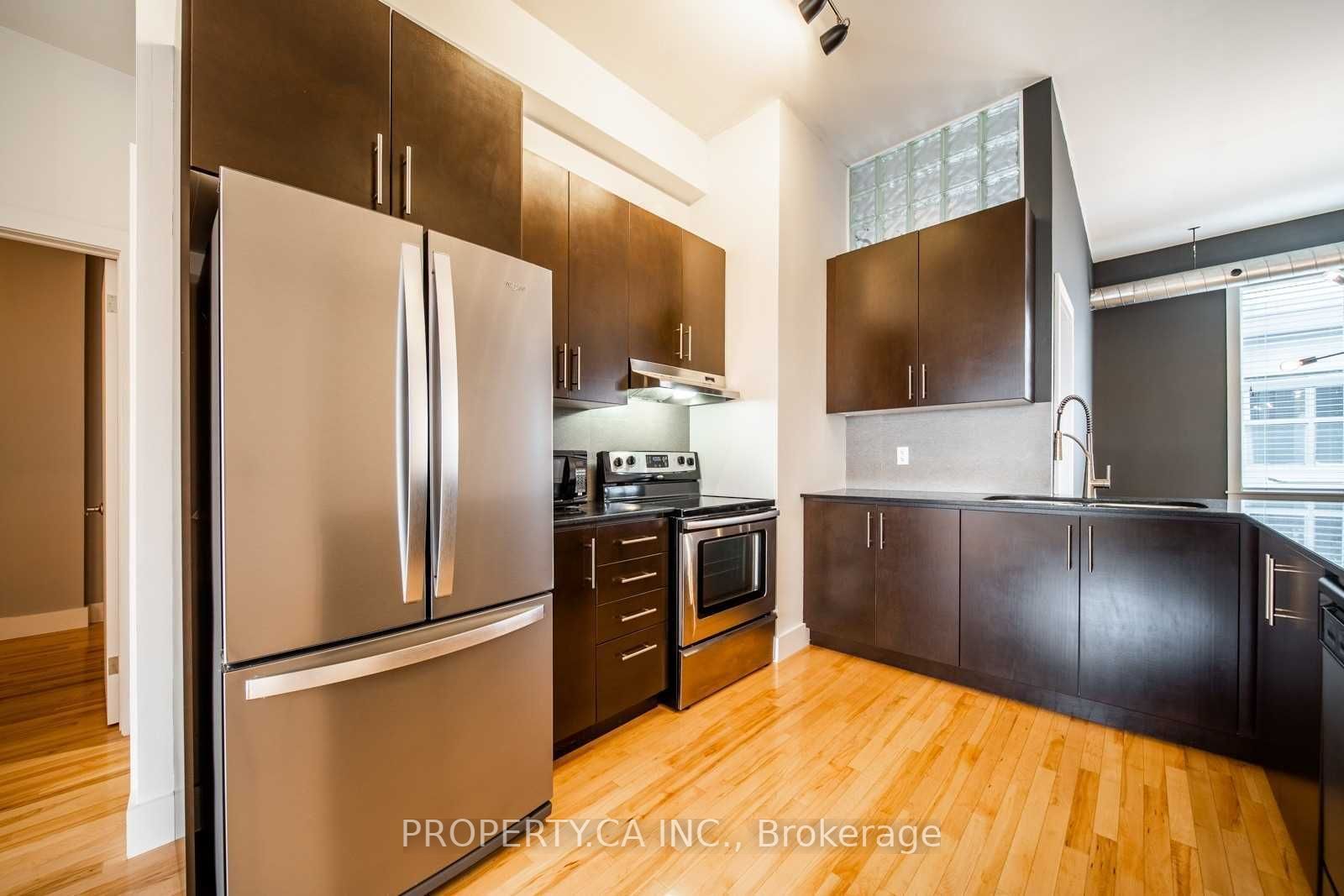 99 Chandos Avenue, #206