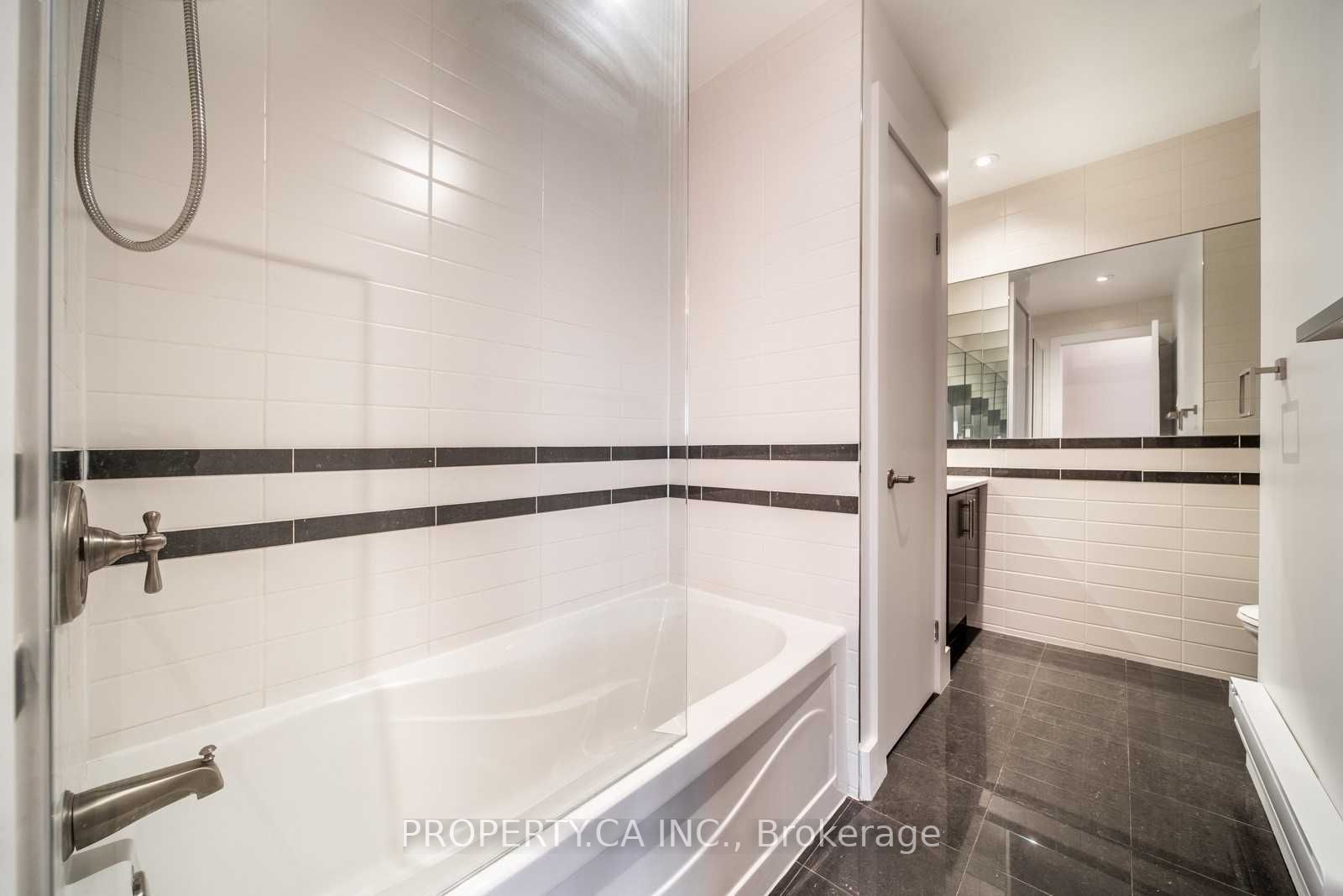 99 Chandos Avenue, #206