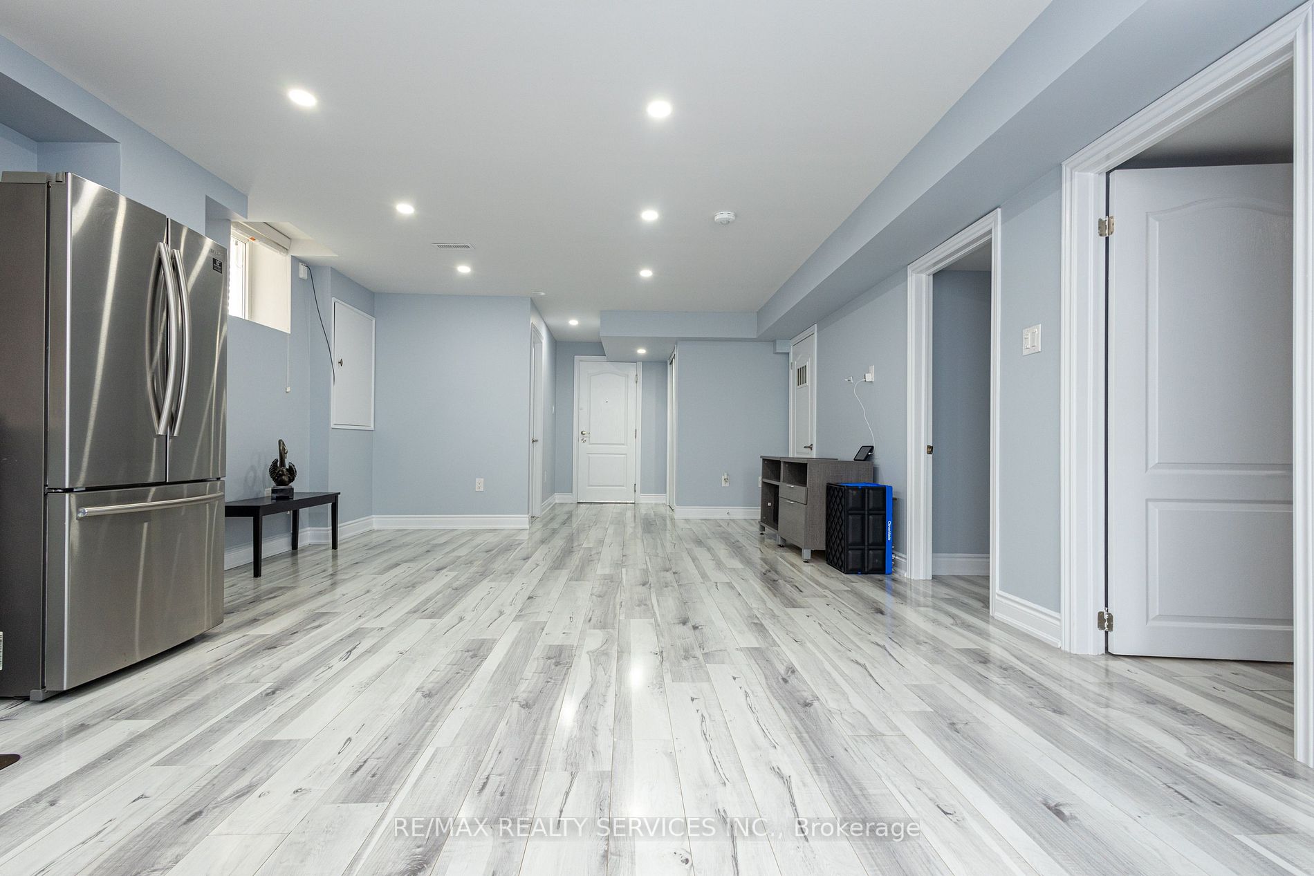 90 Yardley Crescent