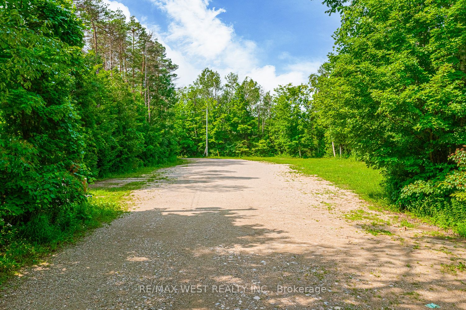 Listing W6700980 - Large Photo # 2