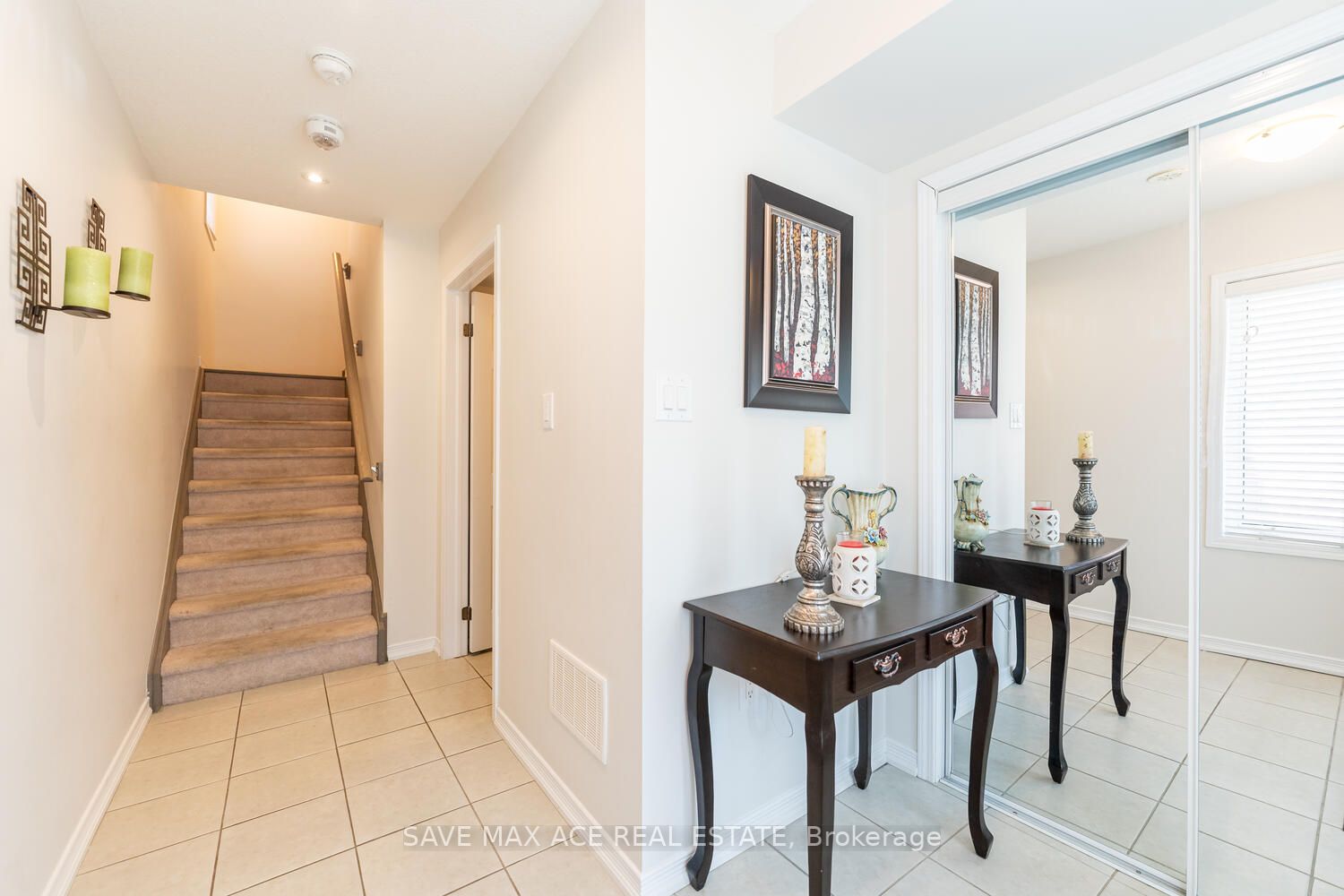 11 Francesco St