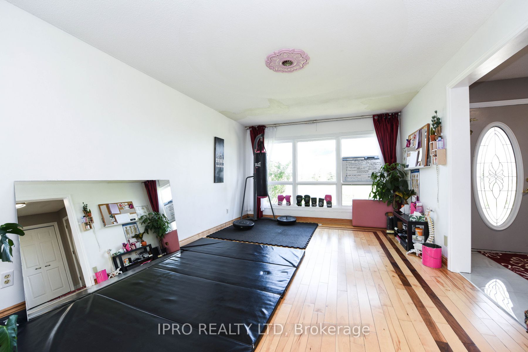 13788 Kennedy Rd