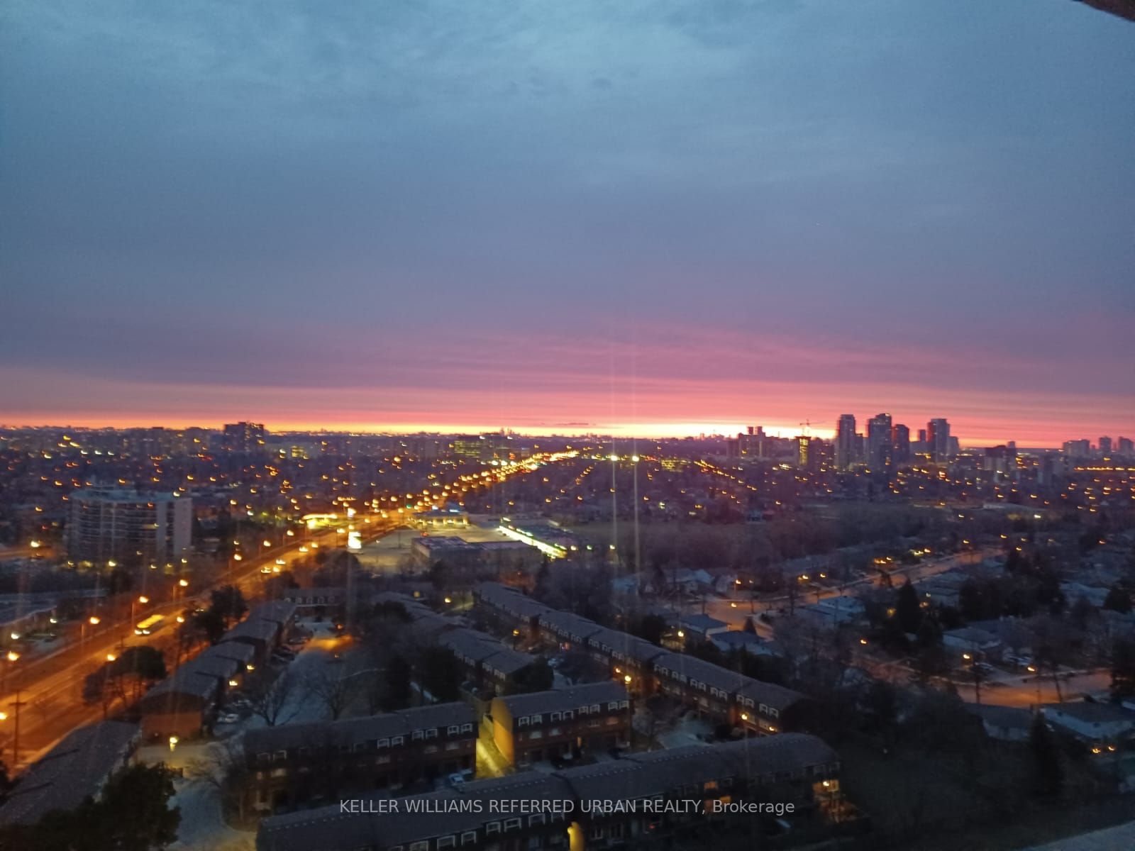 812 Burnhamthorpe Rd, #Ph04