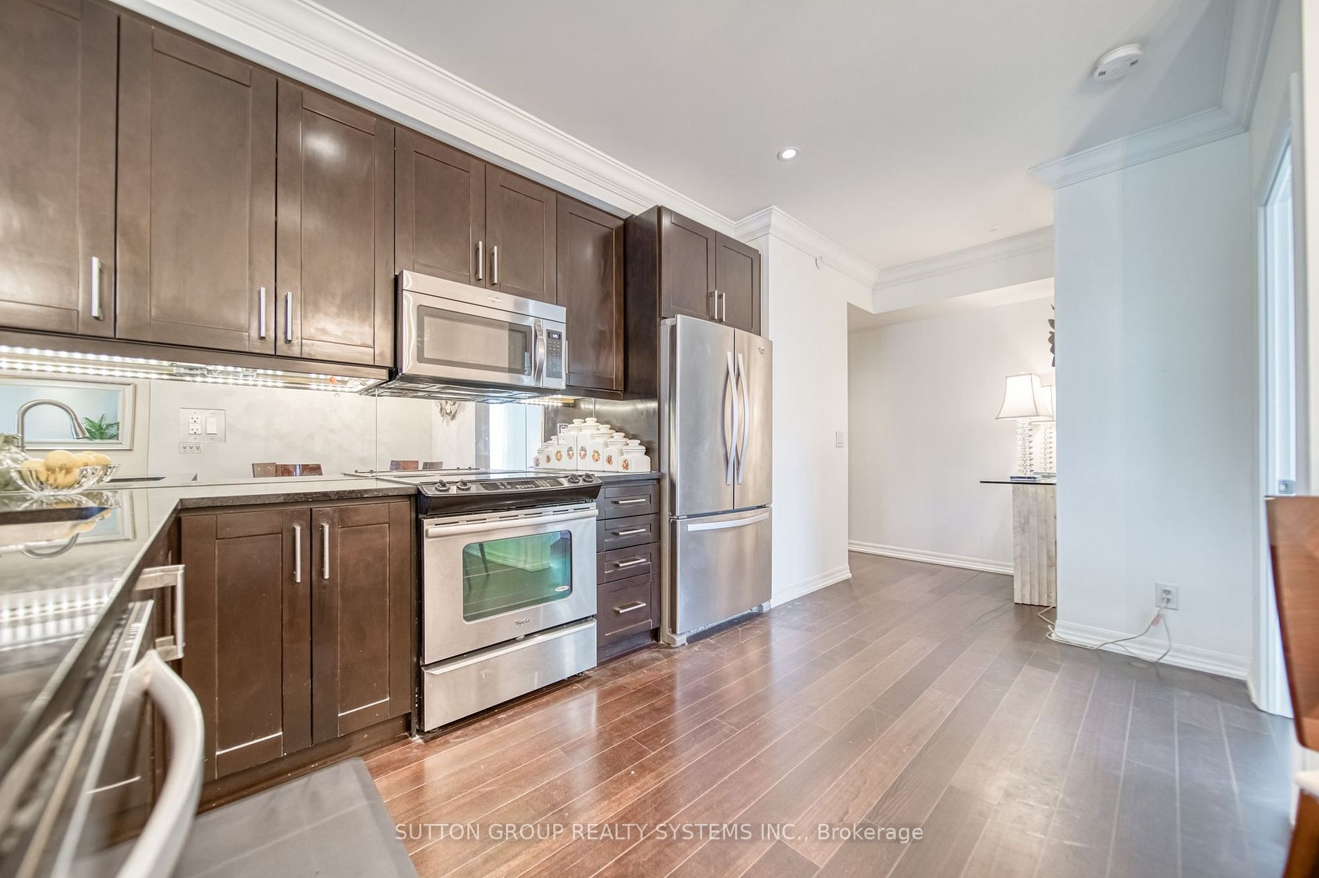 3563 Lake Shore Blvd W, #304