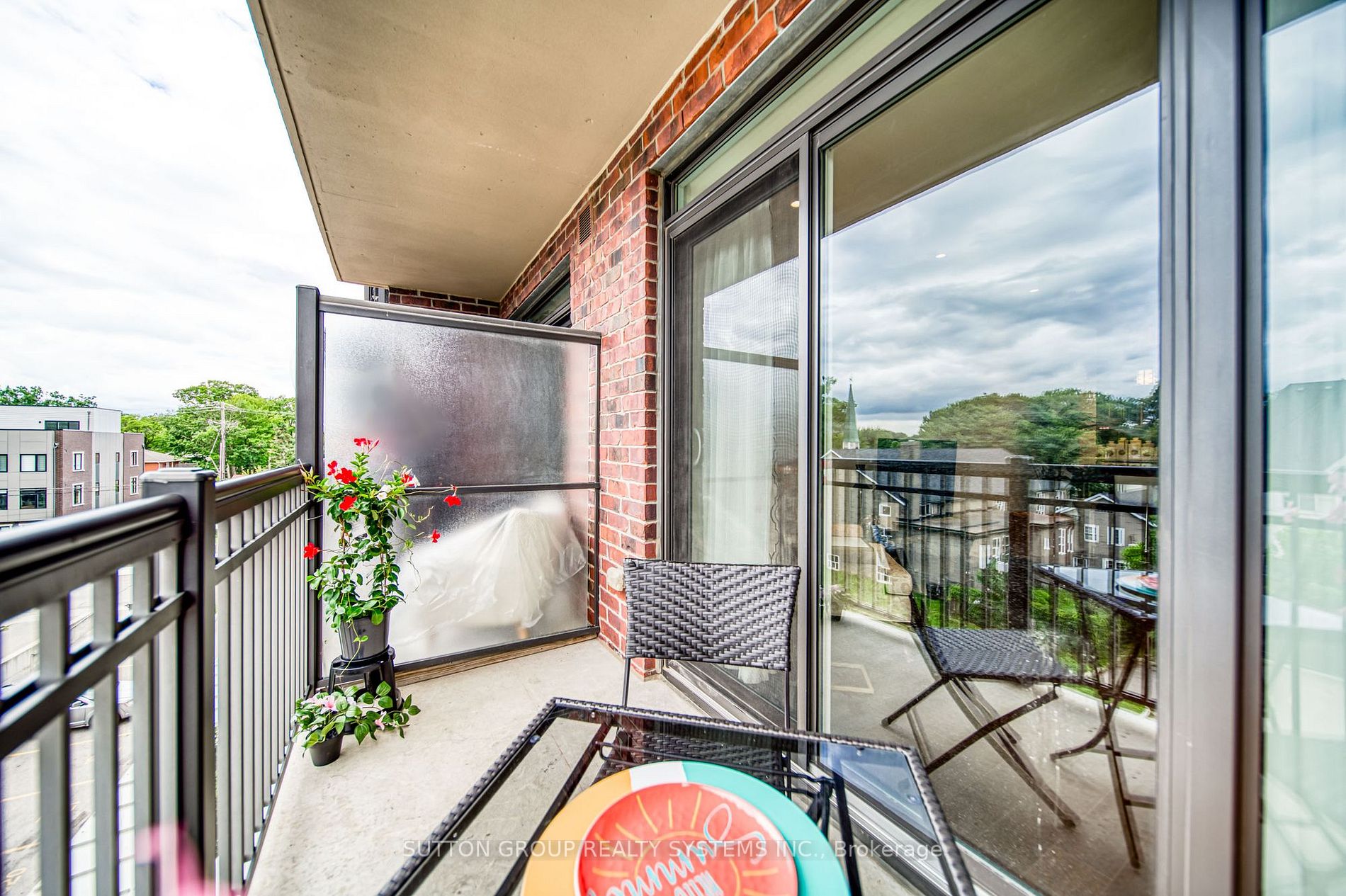 3563 Lake Shore Blvd W, #304