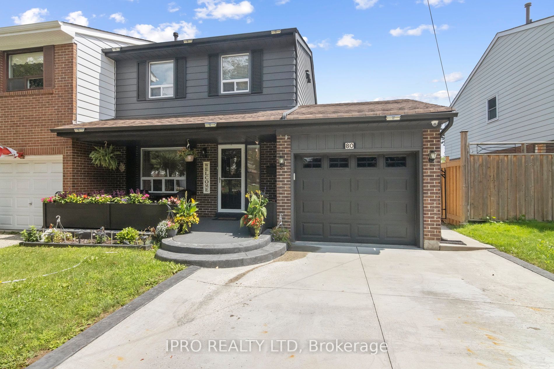 80 Longbourne Crescent
