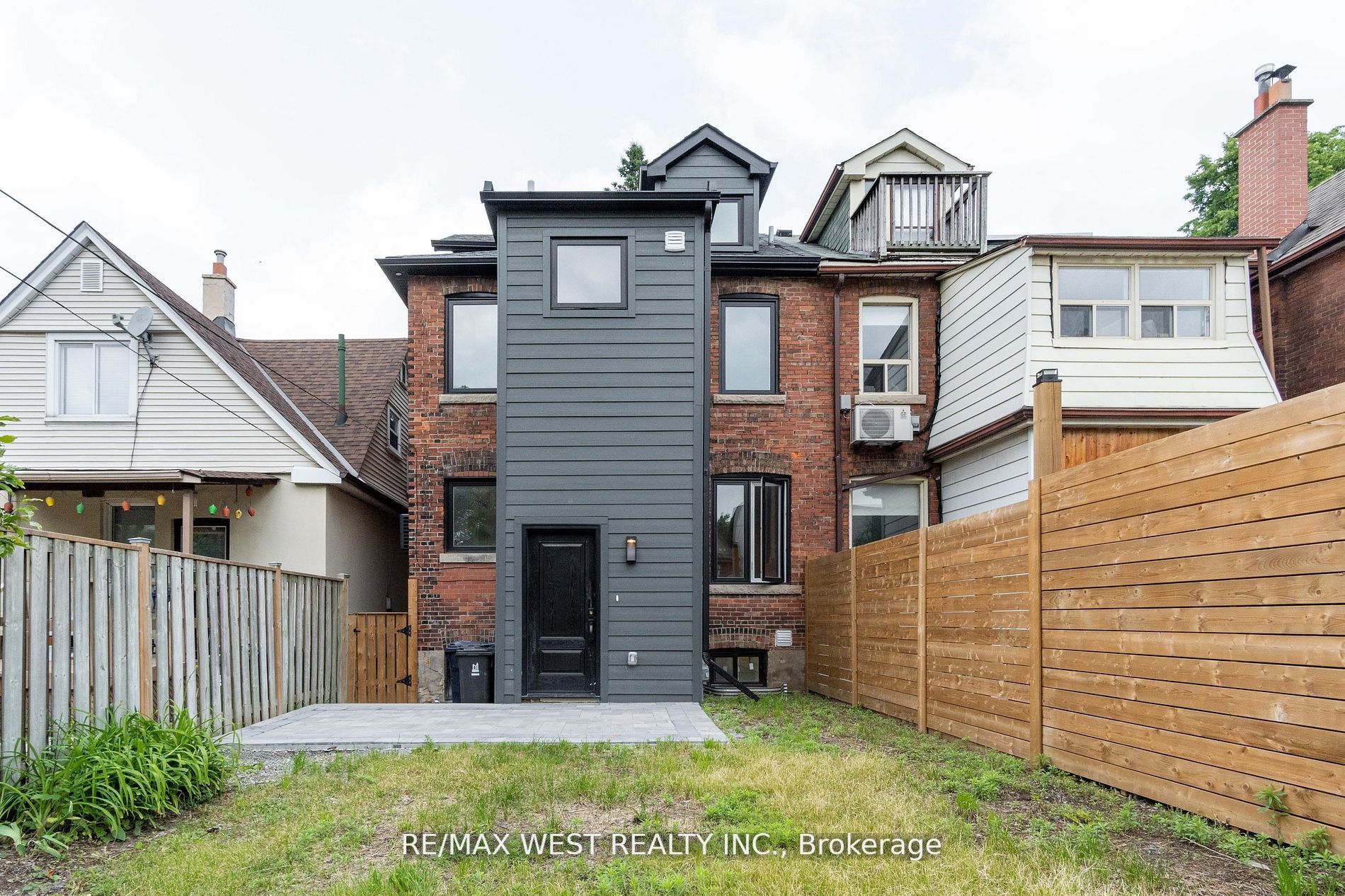 23 Radford Avenue