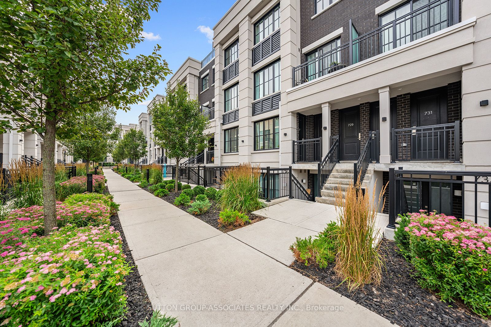 665 Cricklewood Dr, #730