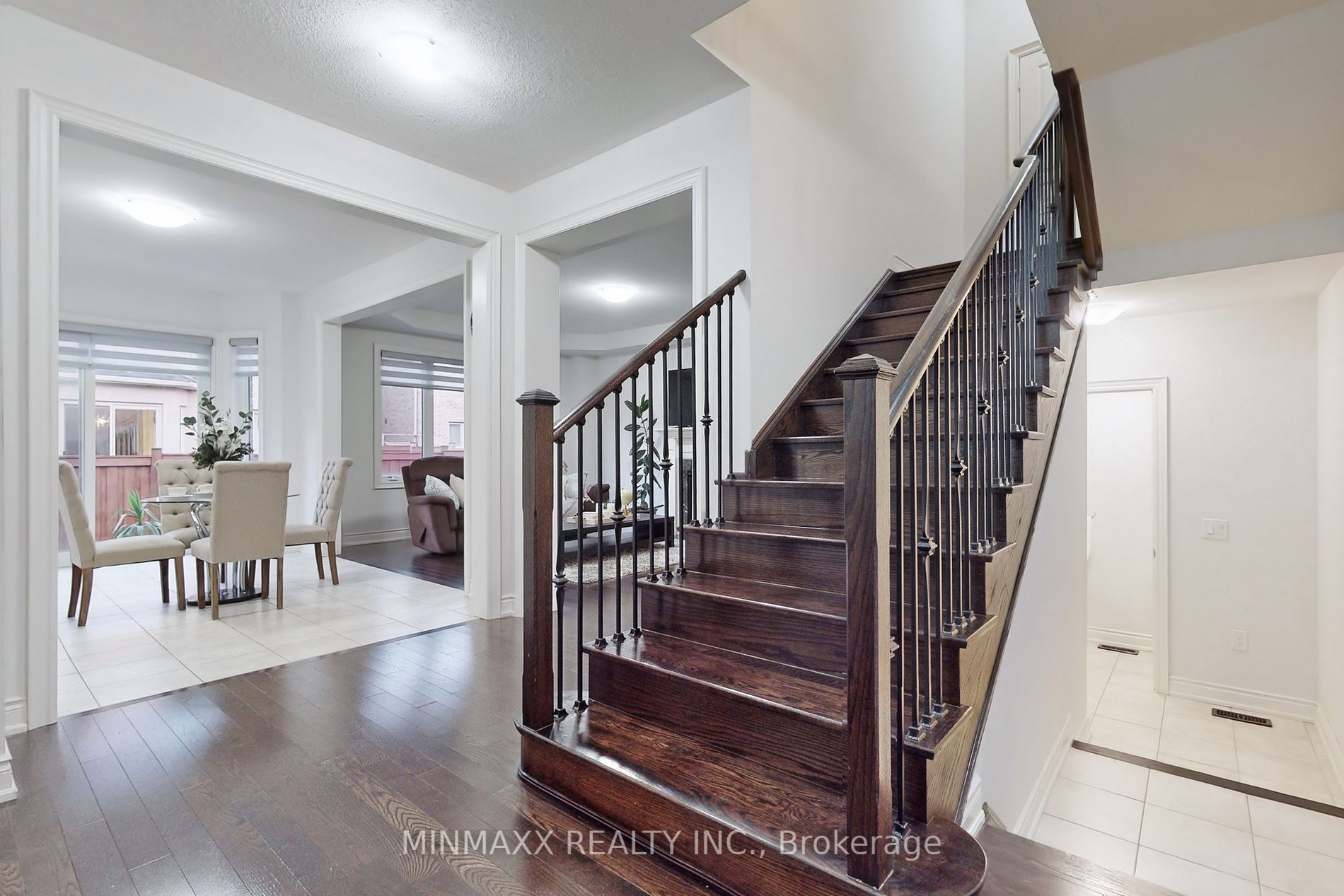 Listing W6702124 - Large Photo # 24